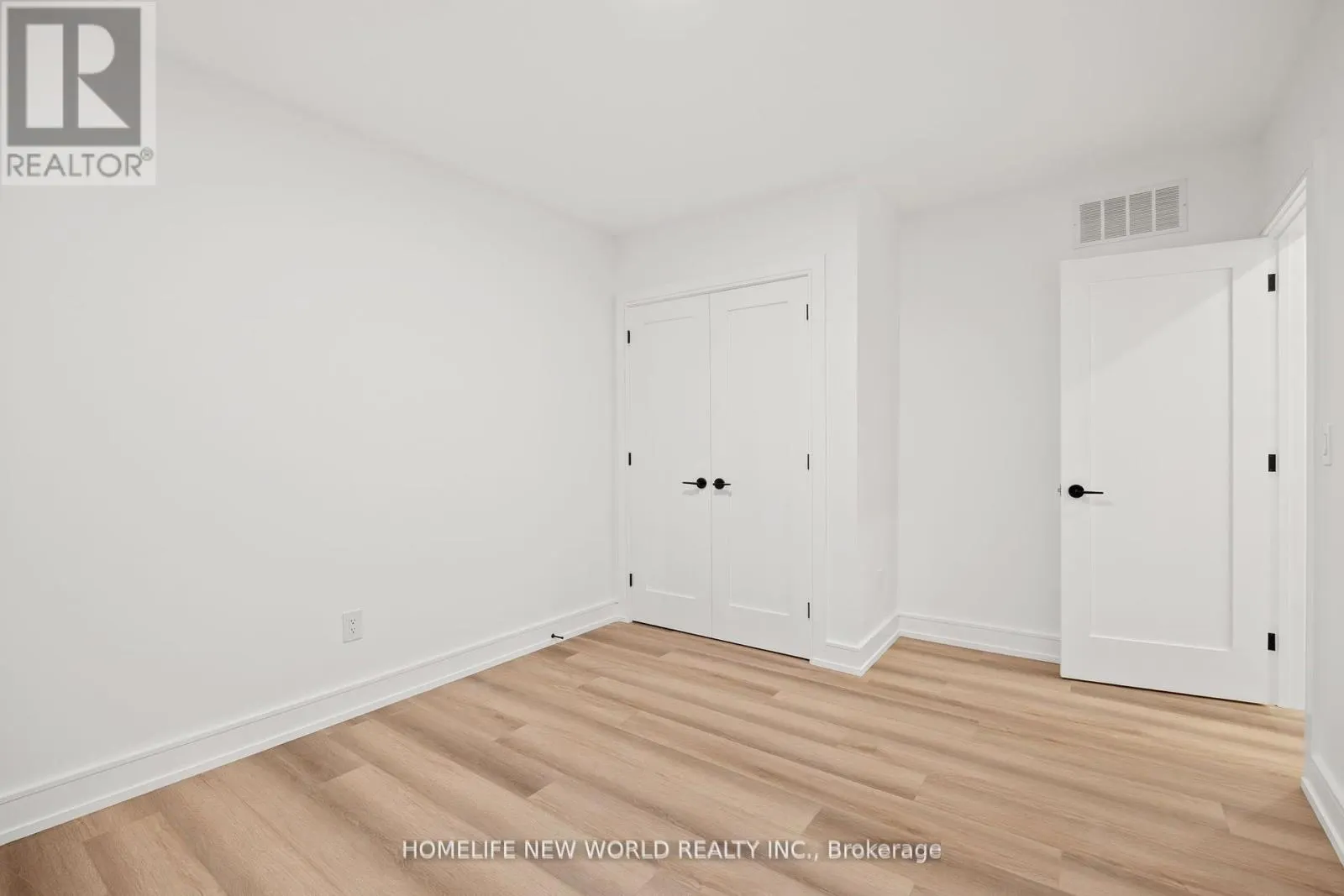 LEASE - 1 - 43 BATAVIA AVENUE