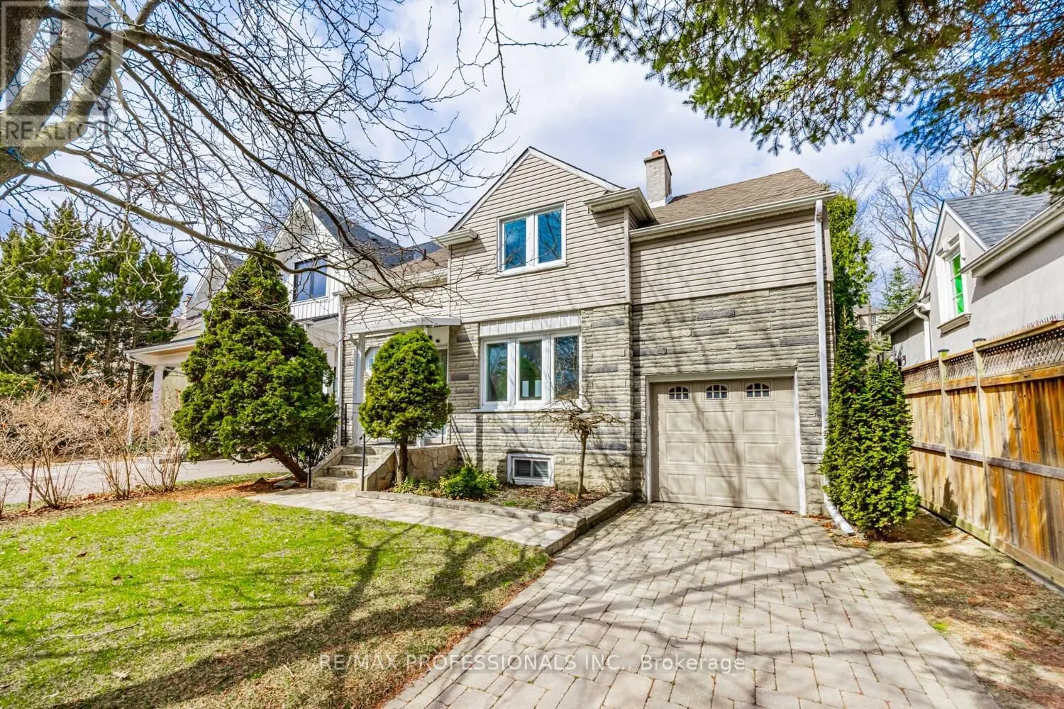228 THE KINGSWAY