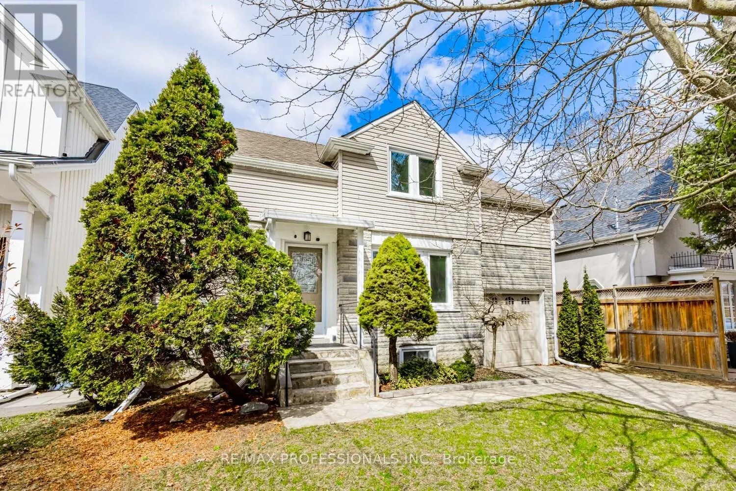228 THE KINGSWAY