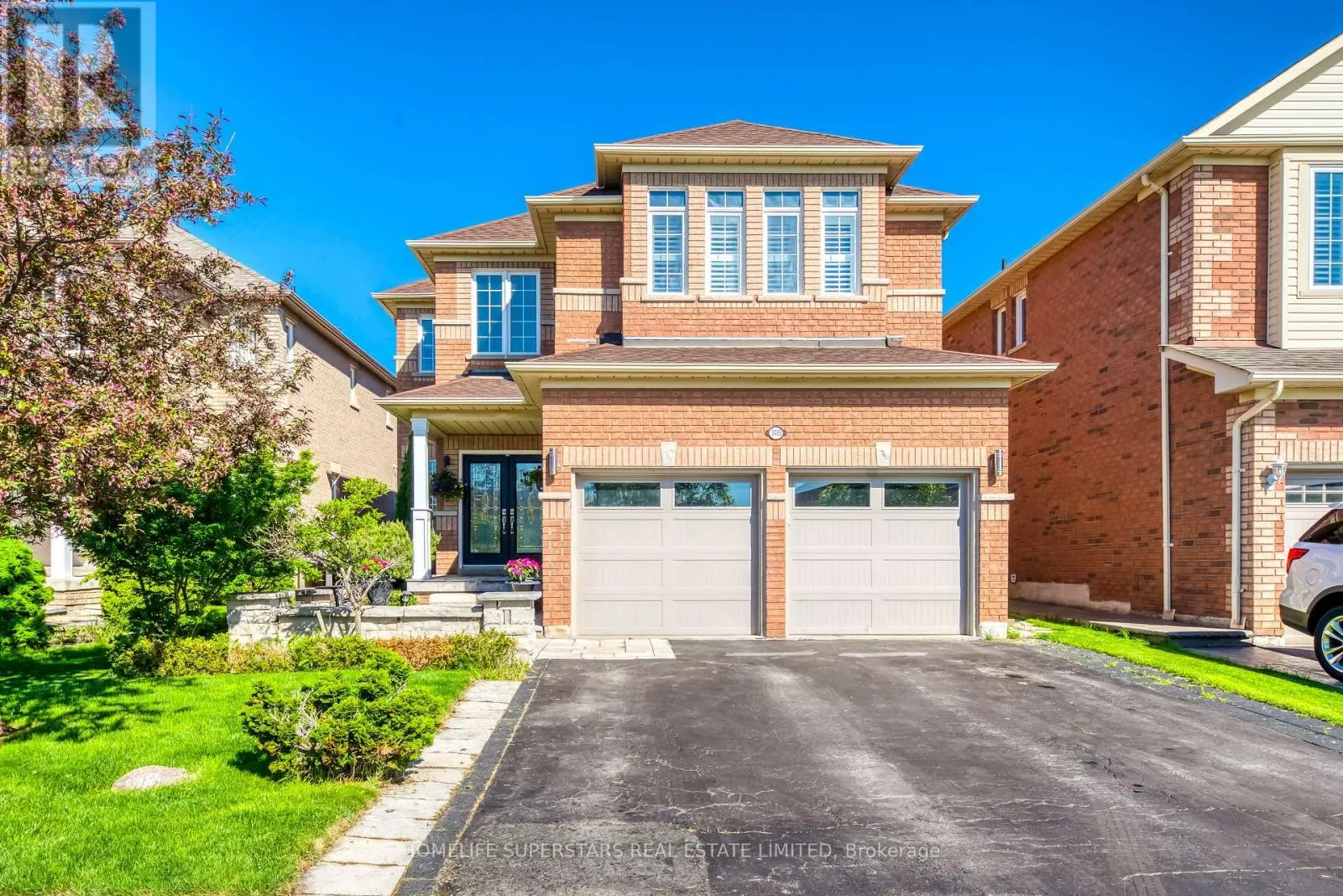 ( UPPER LEVEL ) - 3465 AQUINAS AVENUE