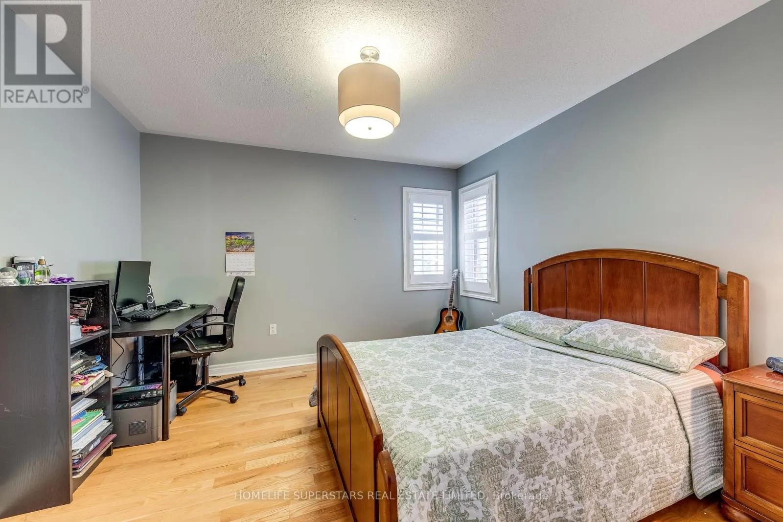 ( UPPER LEVEL ) - 3465 AQUINAS AVENUE