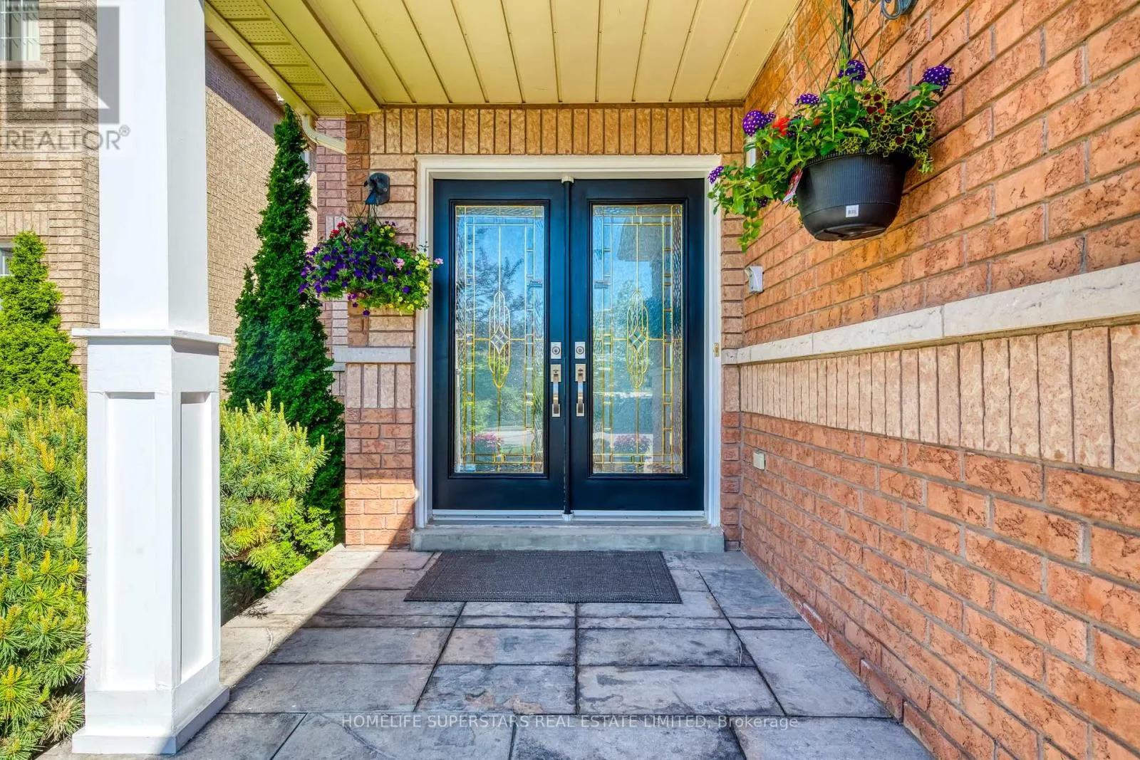 ( UPPER LEVEL ) - 3465 AQUINAS AVENUE