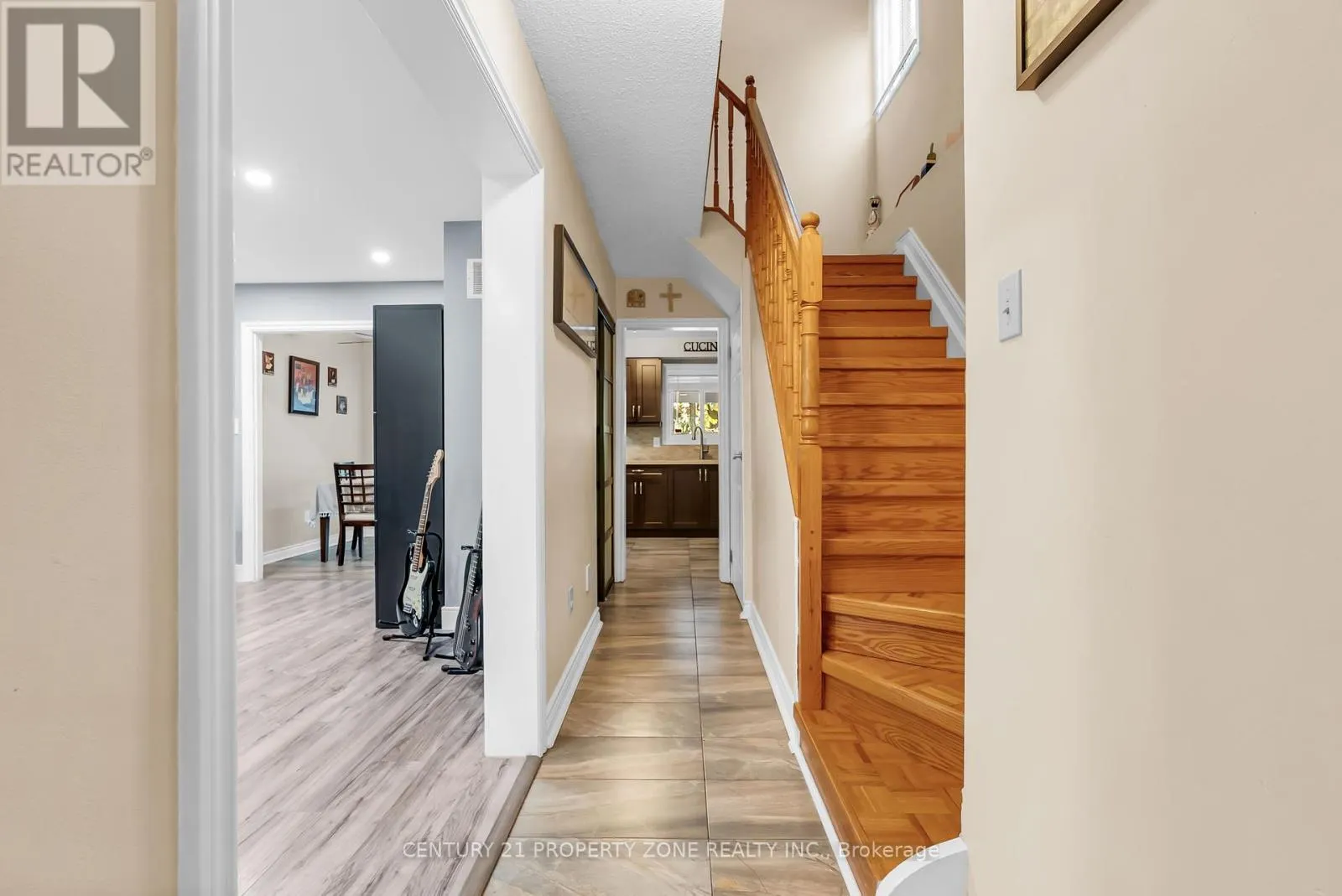 4265 LINGFIELD CRESCENT