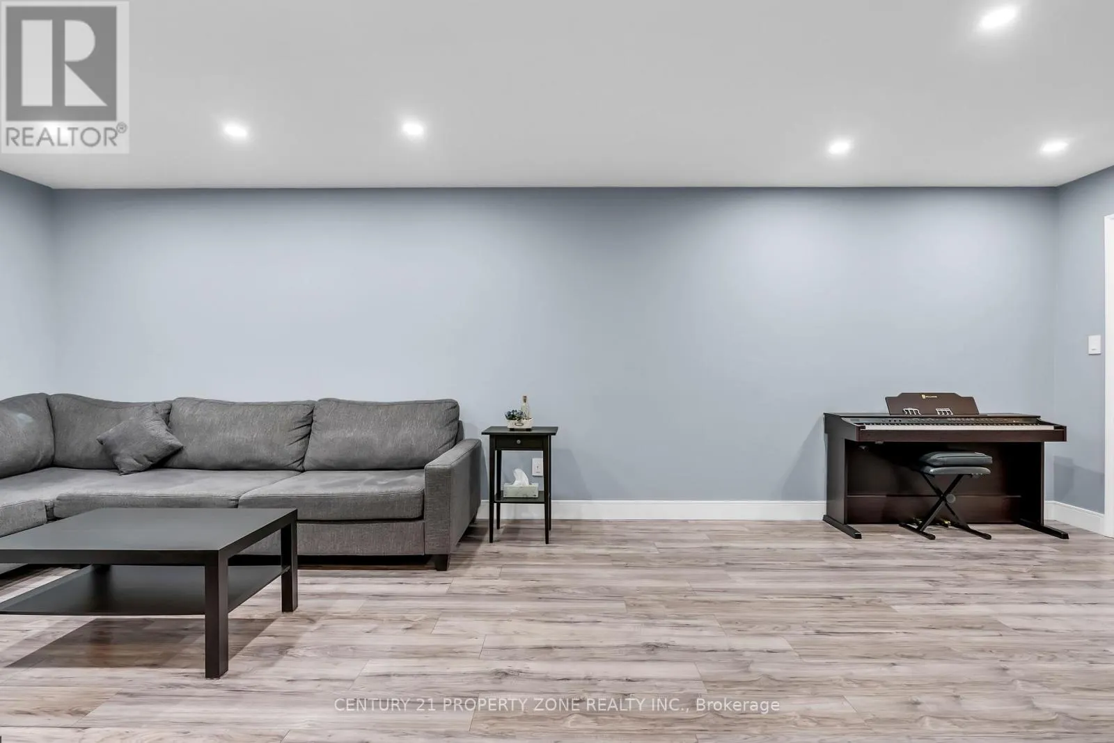 4265 LINGFIELD CRESCENT