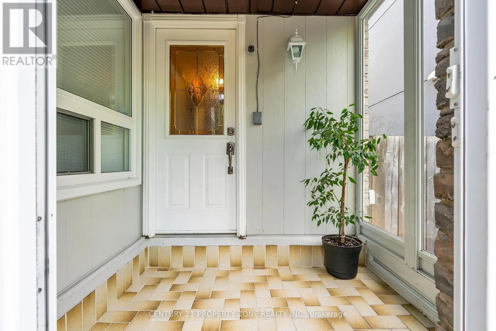 4265 LINGFIELD CRESCENT