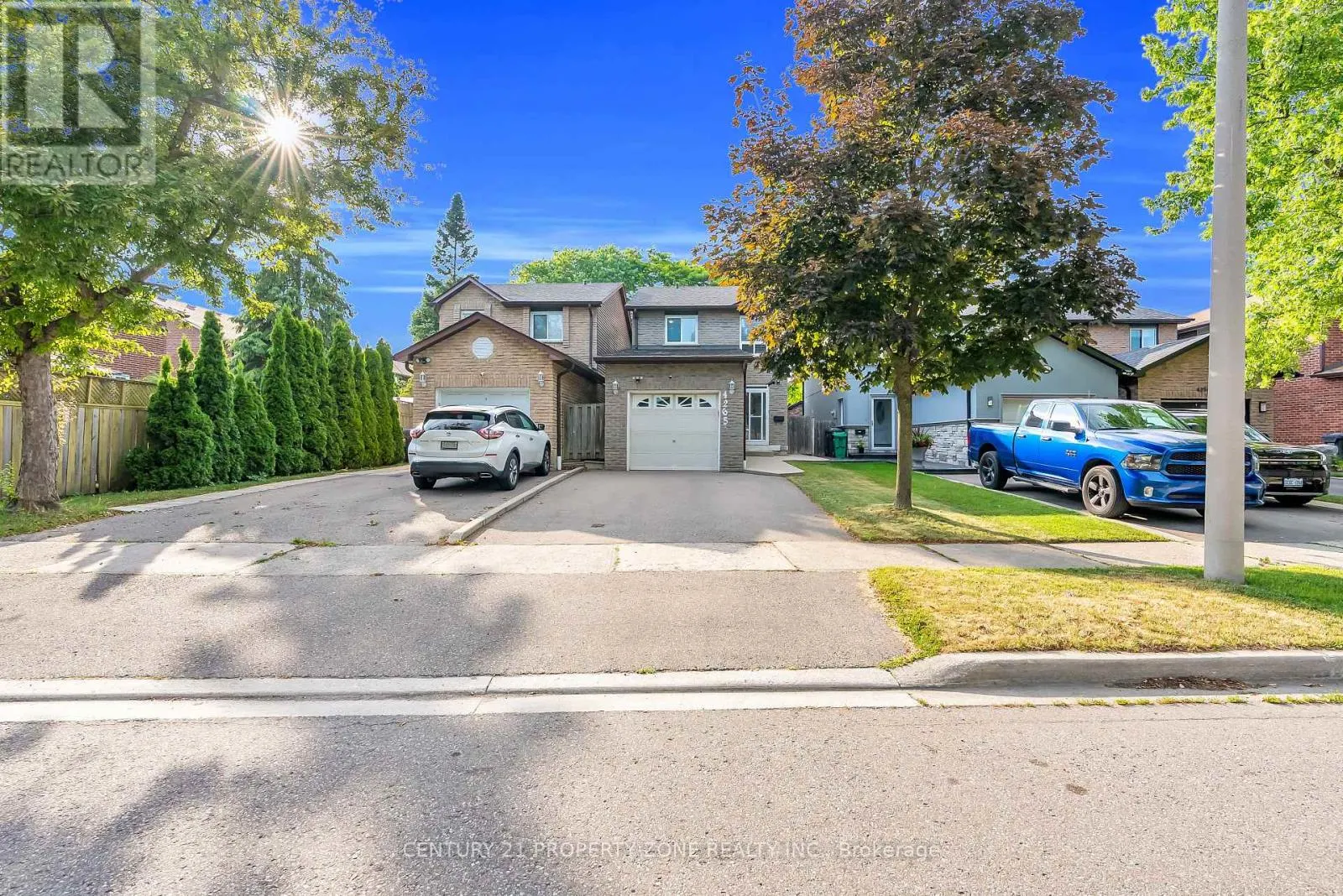 4265 LINGFIELD CRESCENT