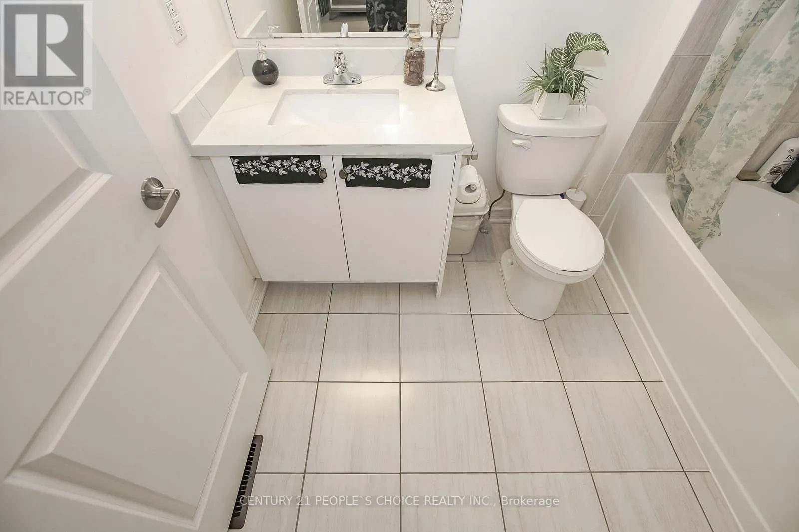90 HASHMI PLACE