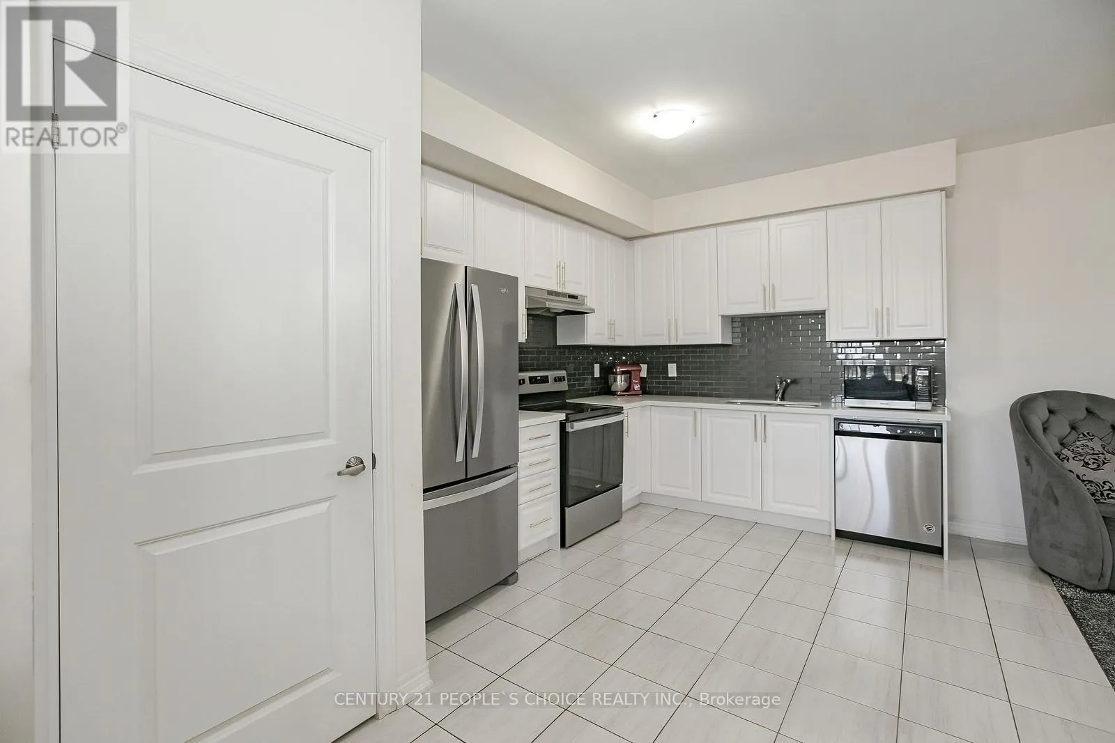 90 HASHMI PLACE
