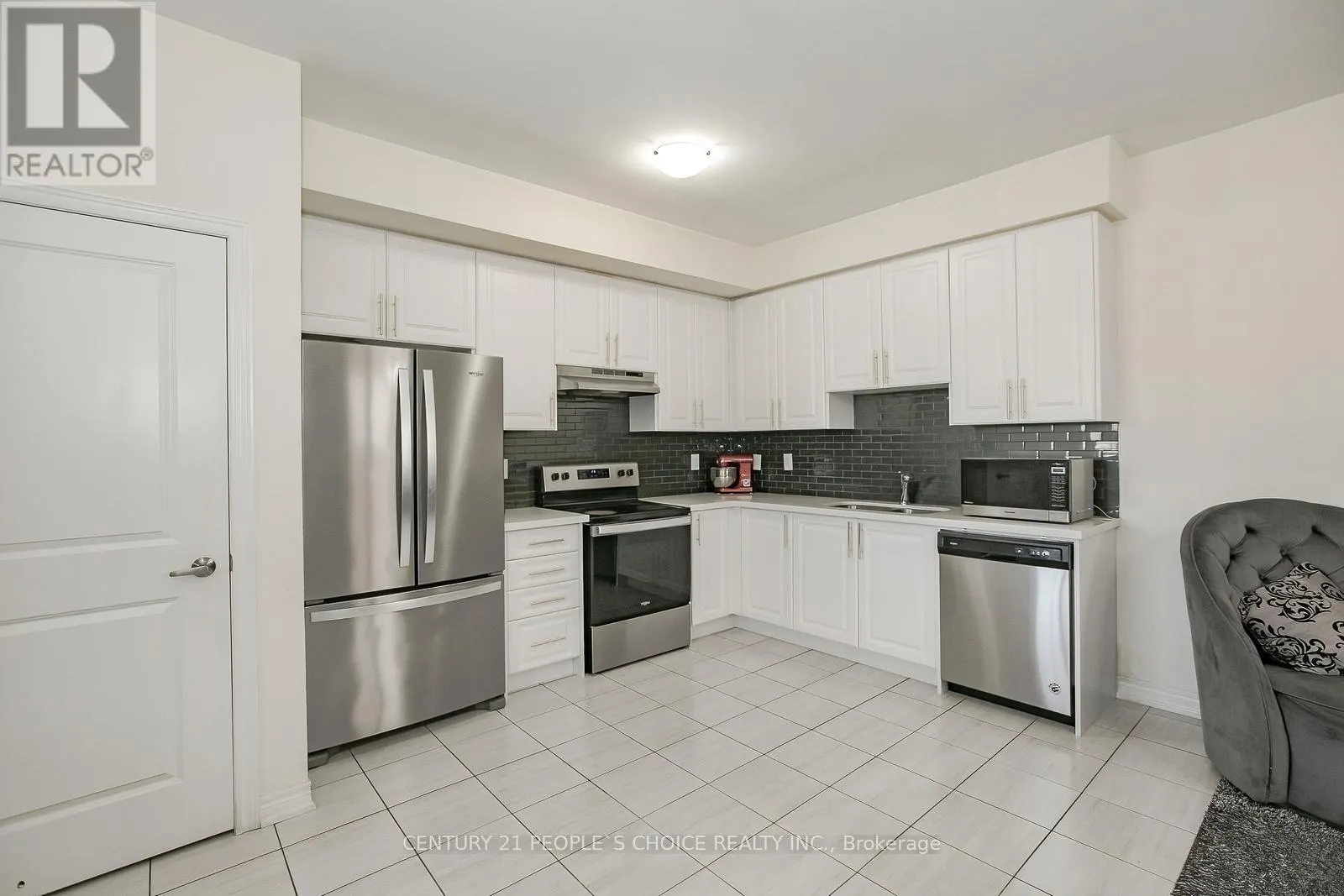 90 HASHMI PLACE