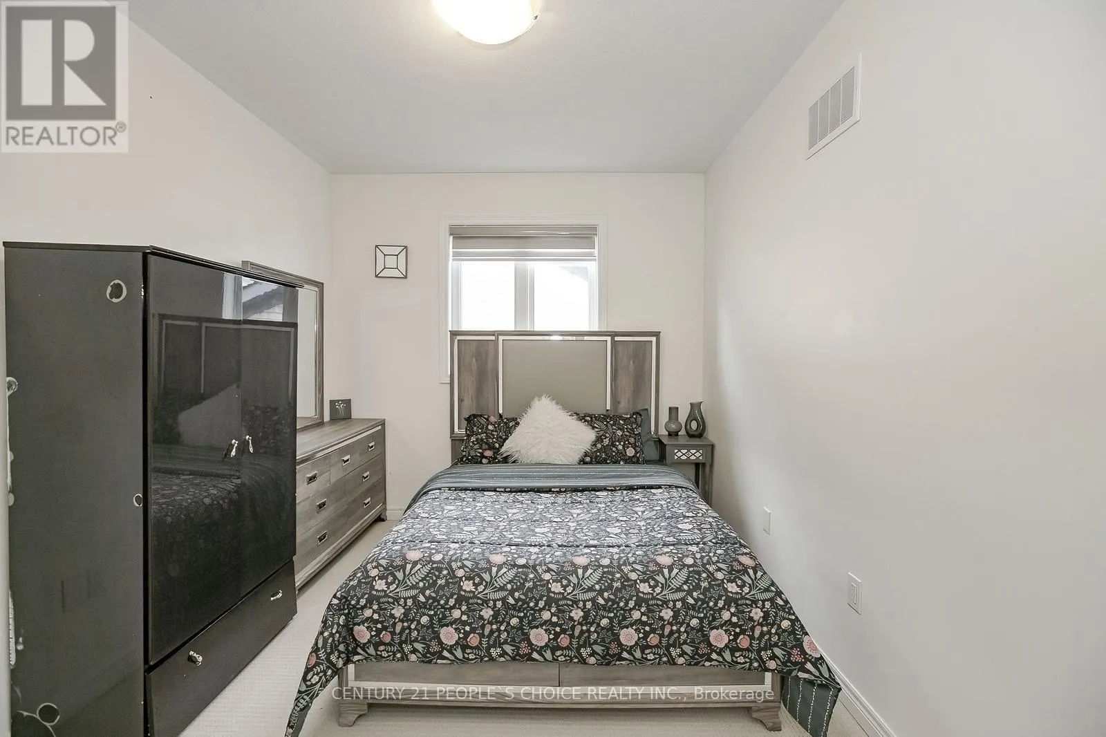 90 HASHMI PLACE