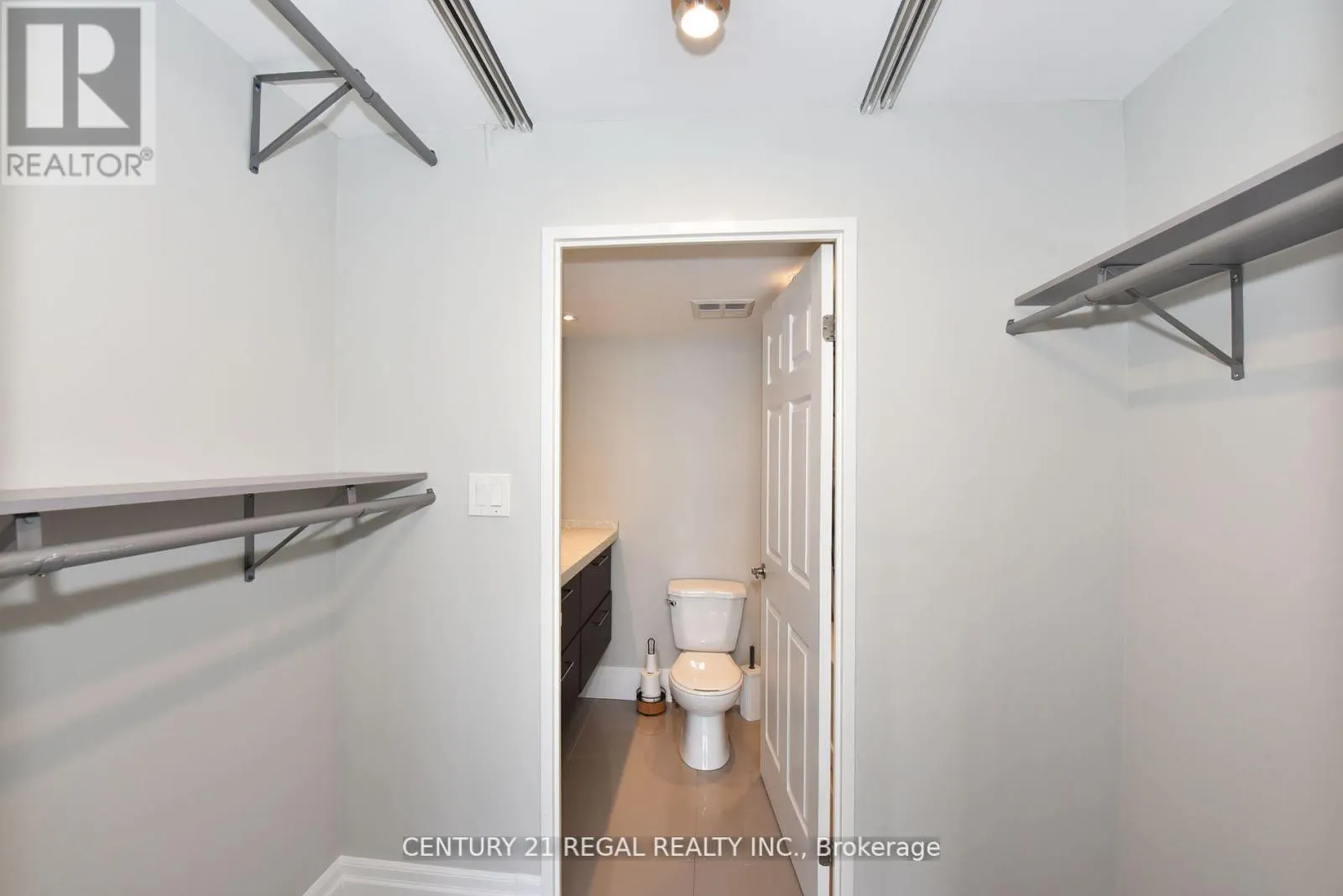 1612 - 350 WEBB DRIVE