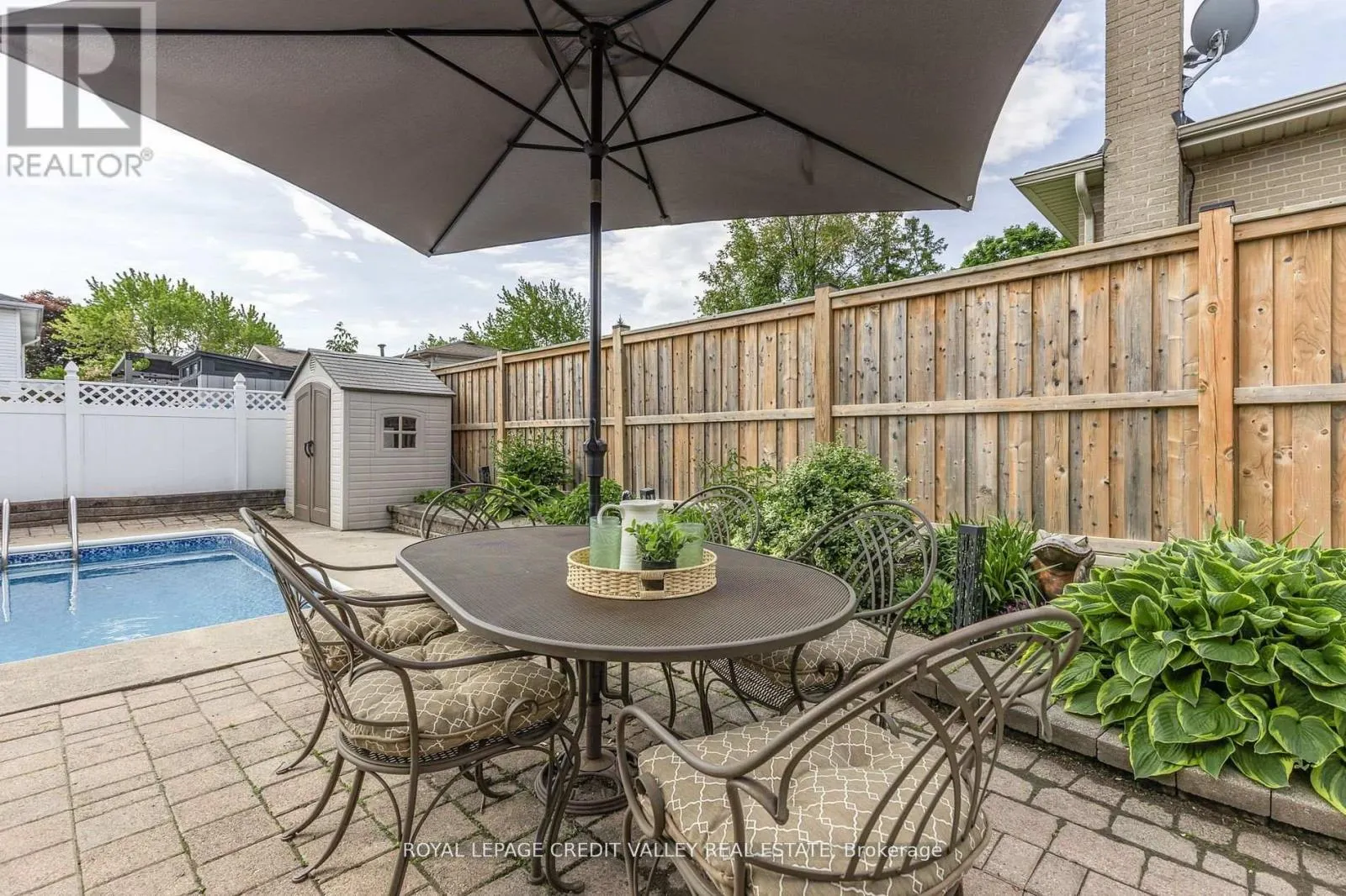 36 LOCKTON CRESCENT
