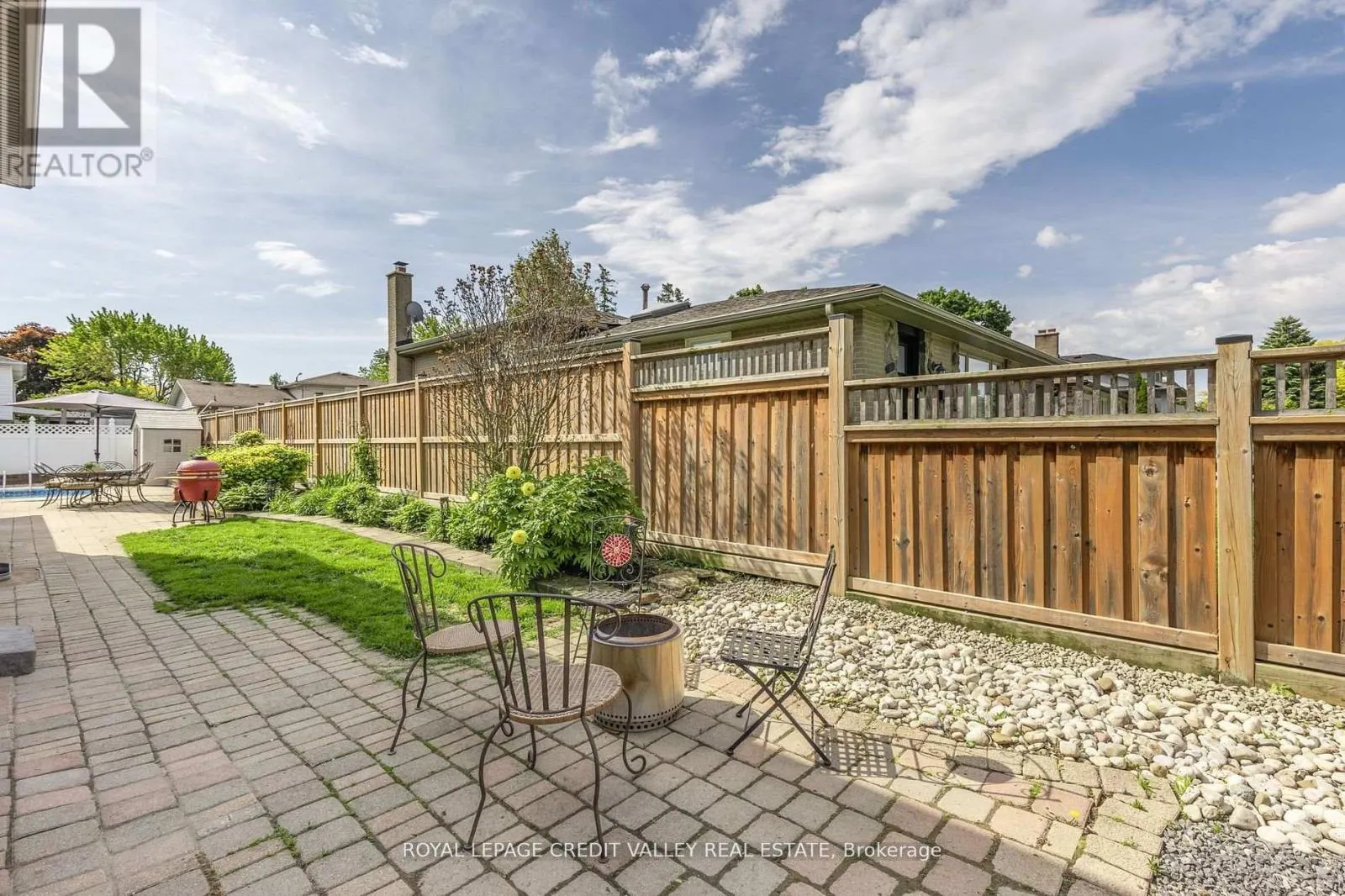 36 LOCKTON CRESCENT