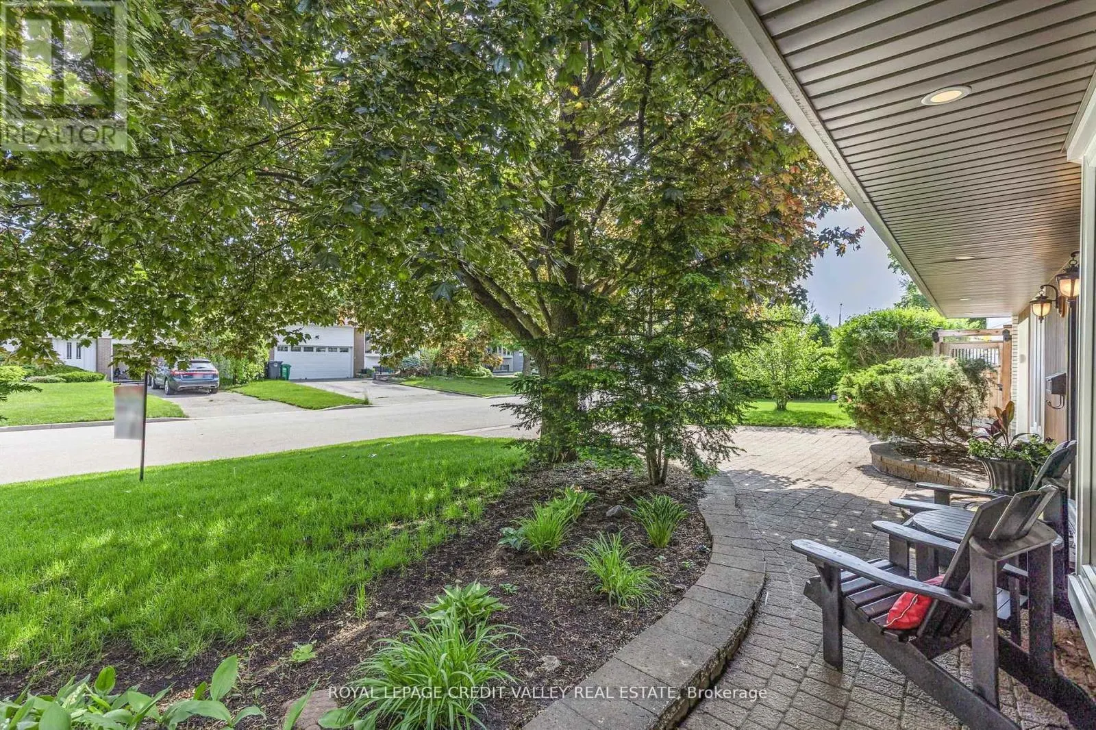 36 LOCKTON CRESCENT