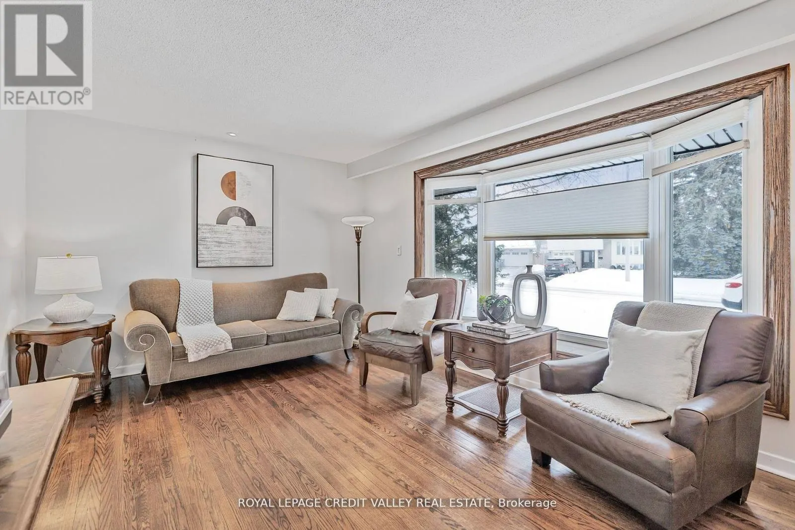 36 LOCKTON CRESCENT