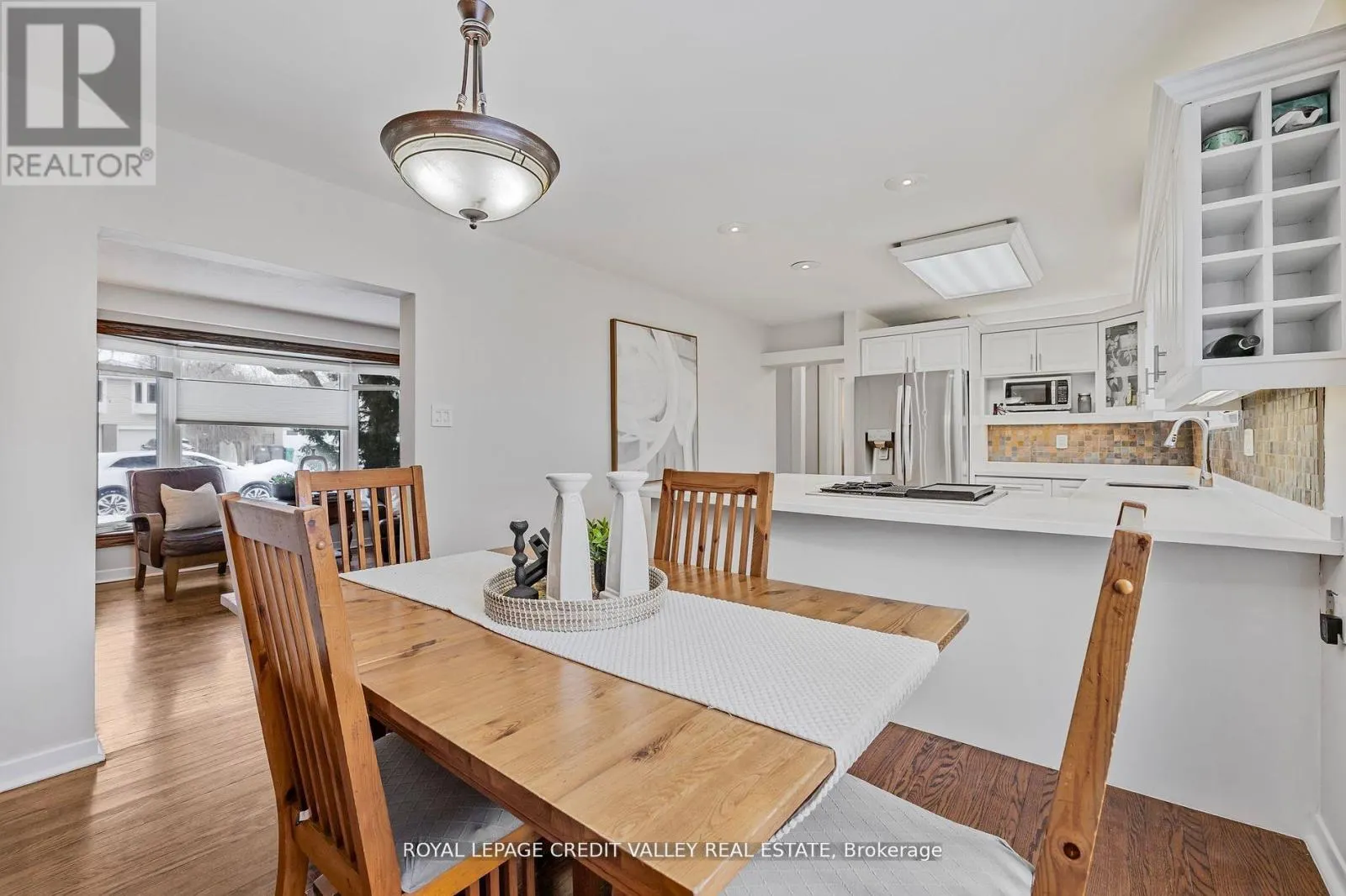 36 LOCKTON CRESCENT