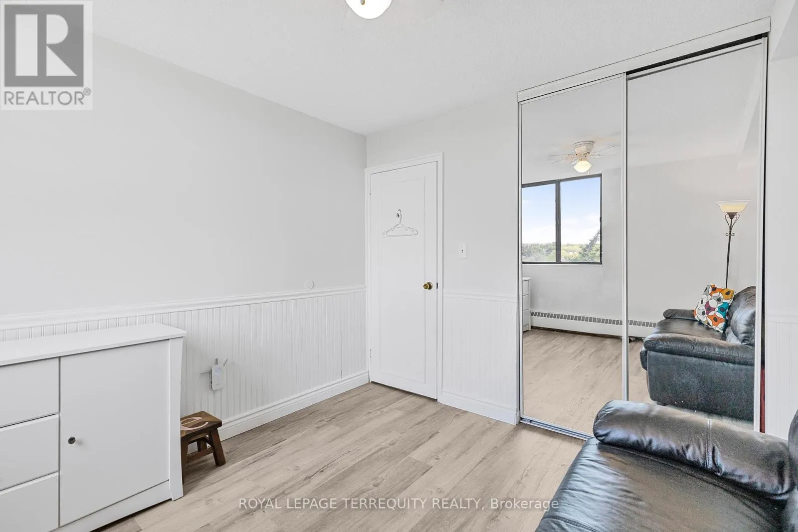 601 - 2556 ARGYLE ROAD