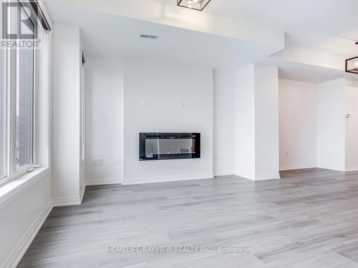 229 DOWNSVIEW PARK BOULEVARD