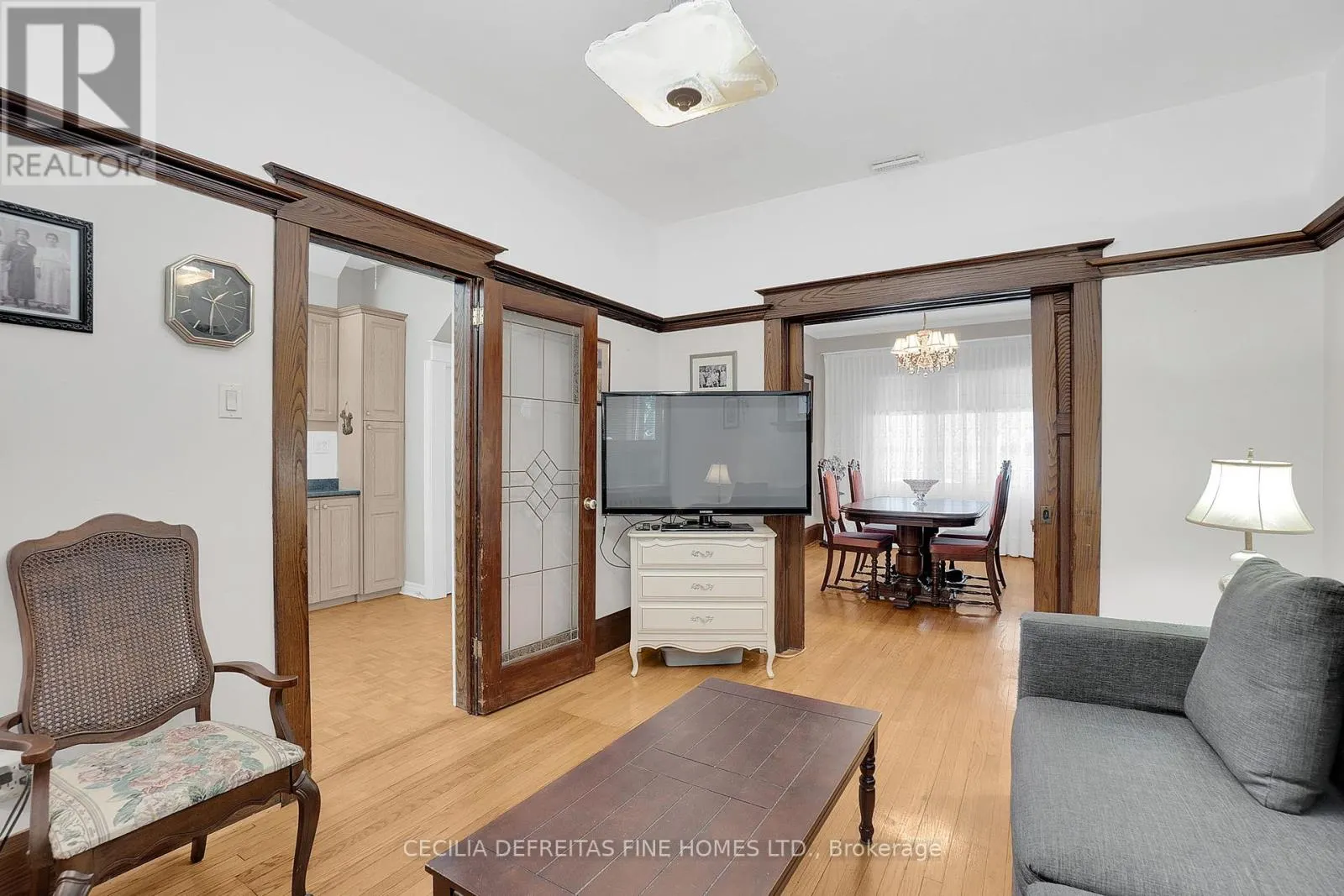 48 WESTMOUNT AVENUE