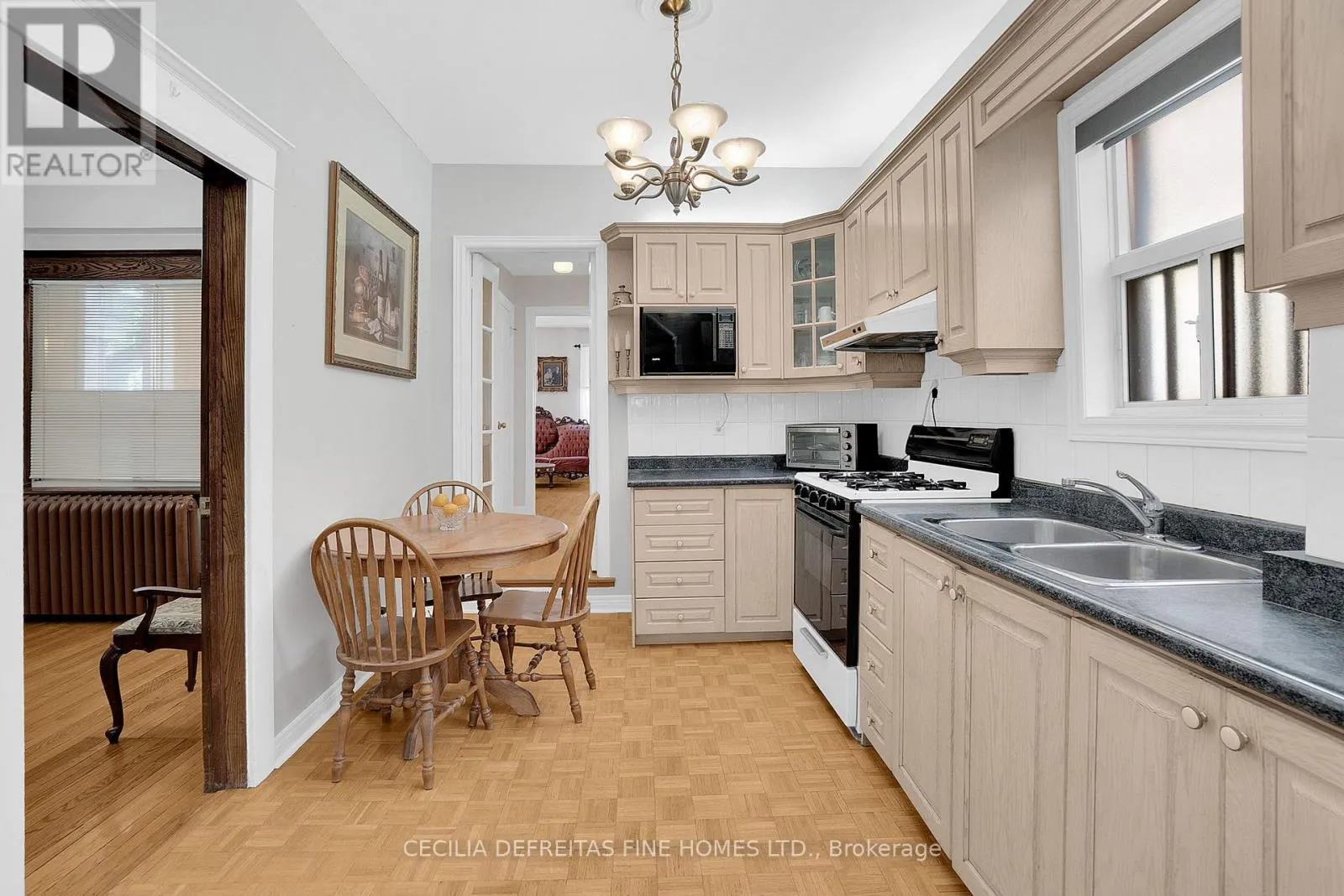 48 WESTMOUNT AVENUE