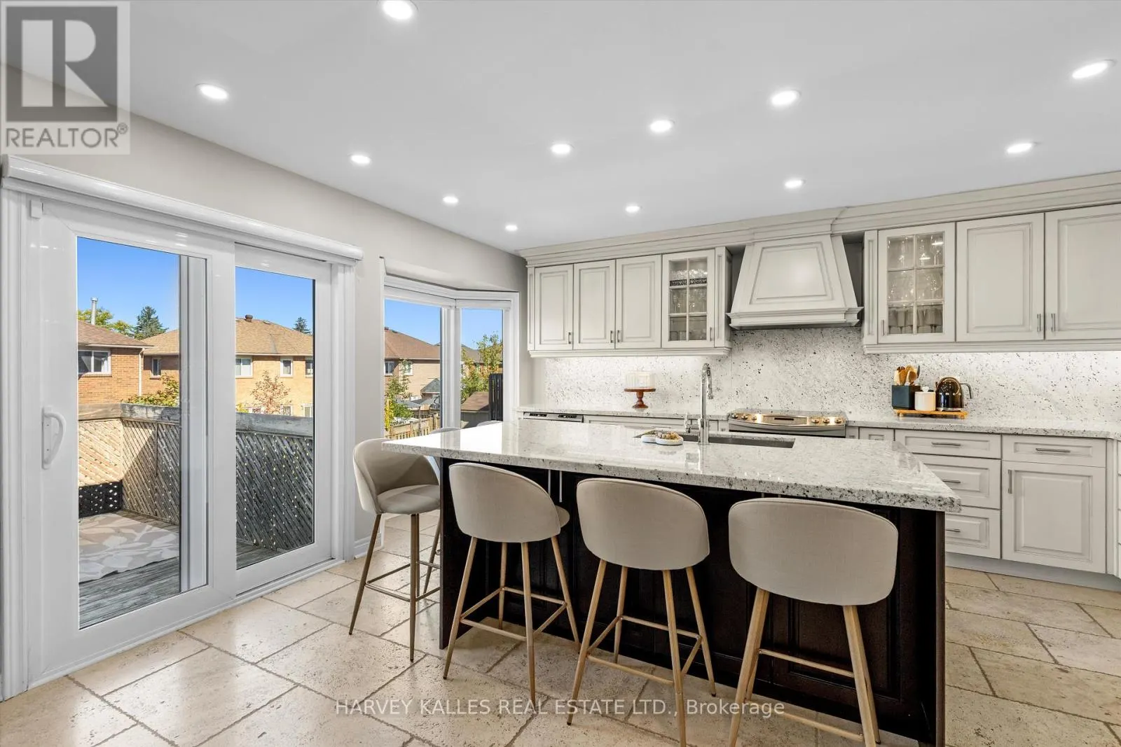 135 RIVERWOOD TERRACE