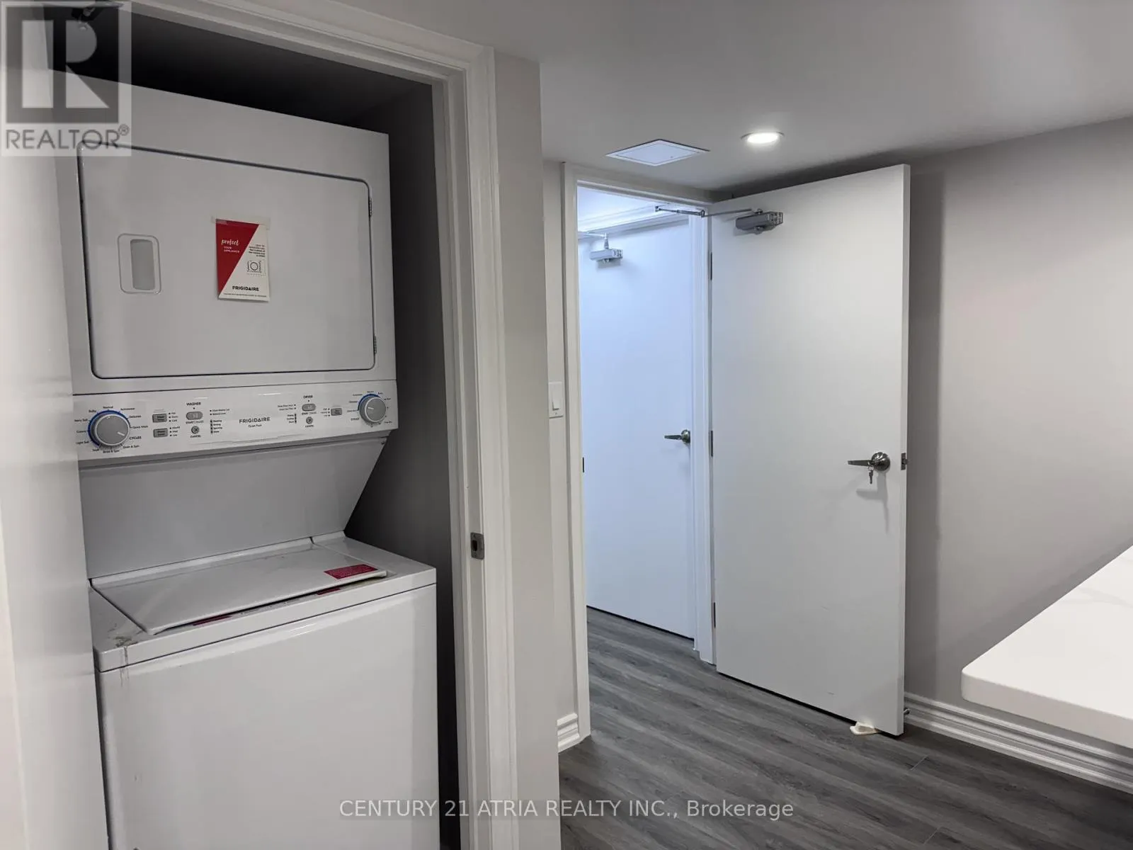 BASEMENT - 864 CARDINGTON STREET