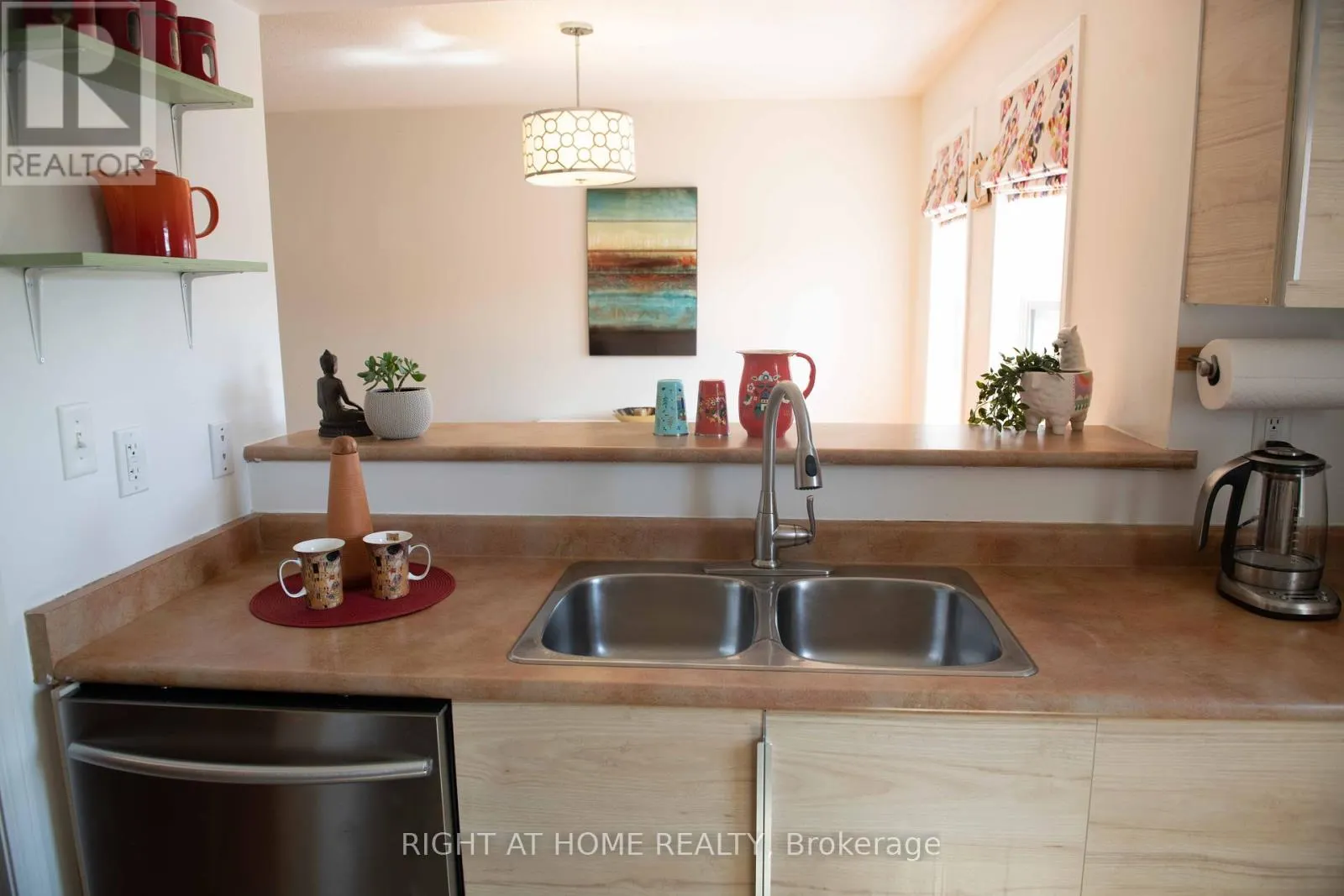 1159 MCDOWELL CRESCENT