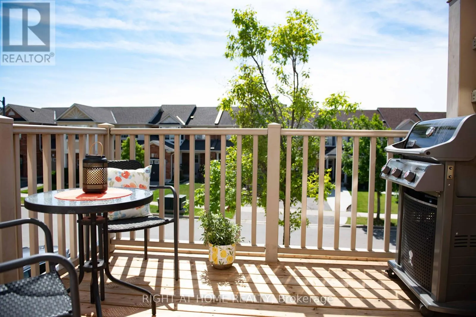 1159 MCDOWELL CRESCENT