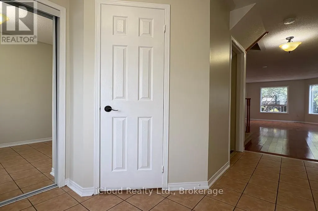 1220 KNIGHT TRAIL