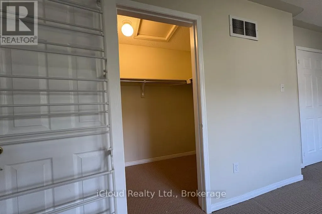 1220 KNIGHT TRAIL