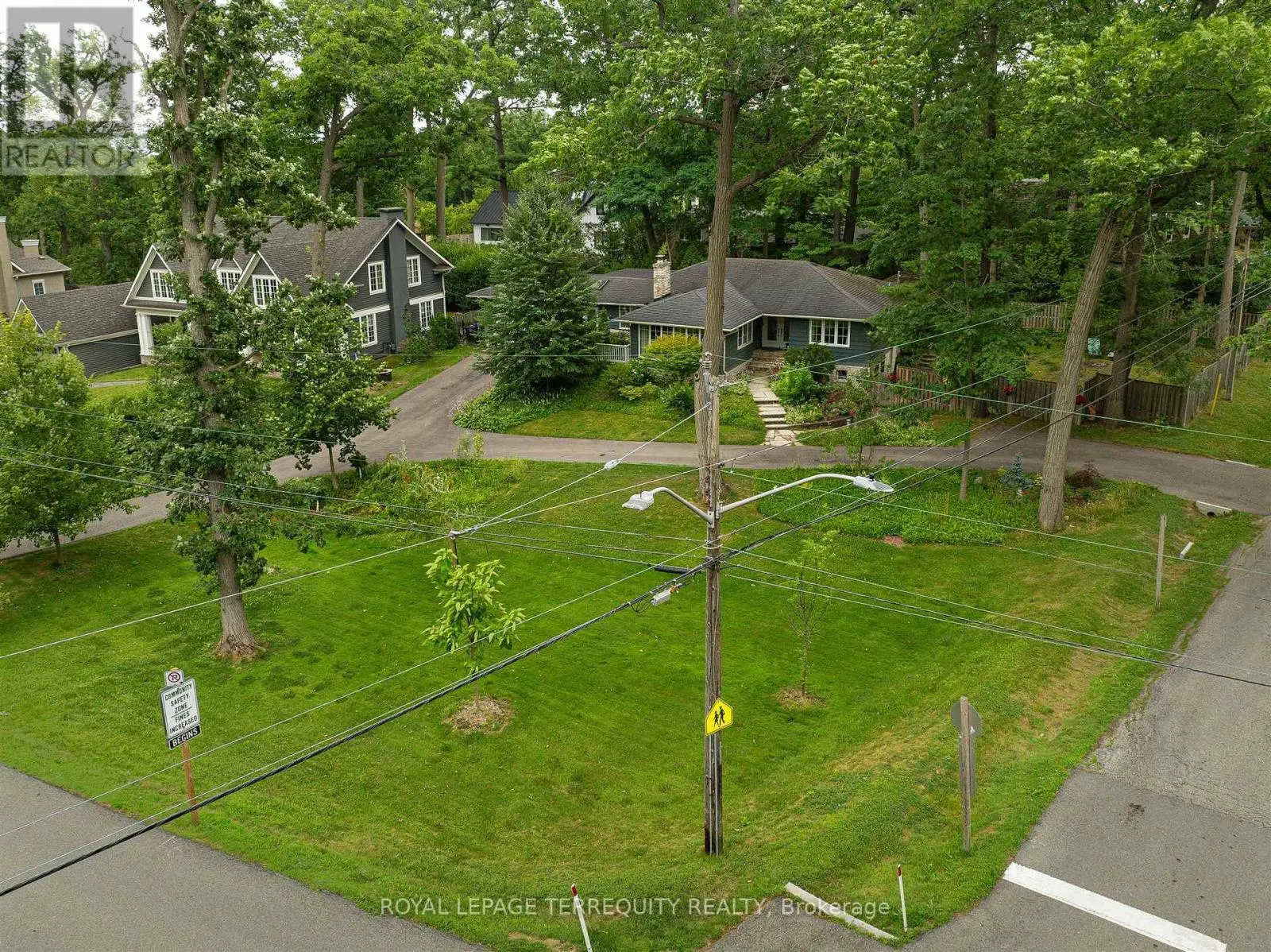 1412 GLENWOOD DRIVE