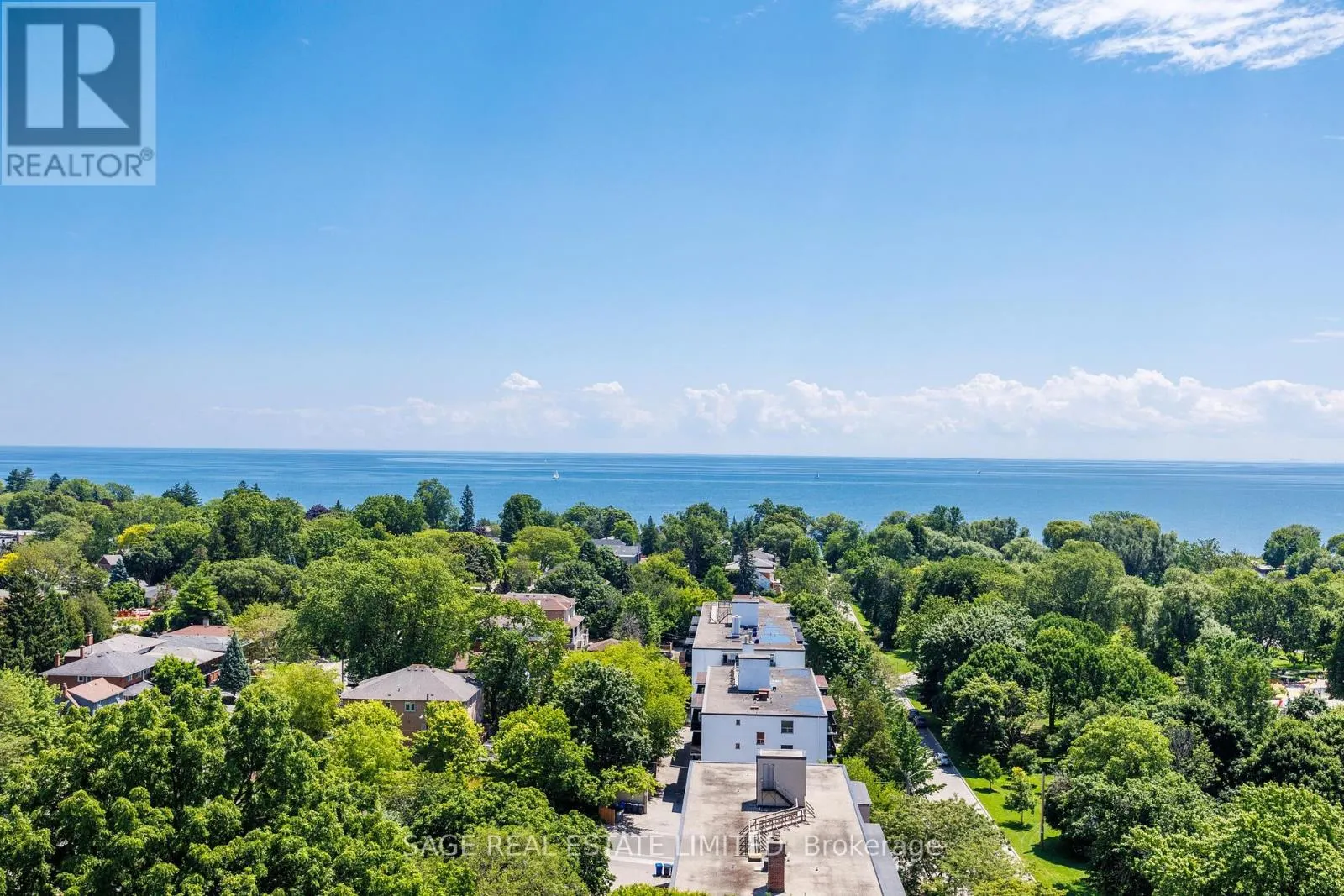 1302 - 3865 LAKE SHORE BOULEVARD W