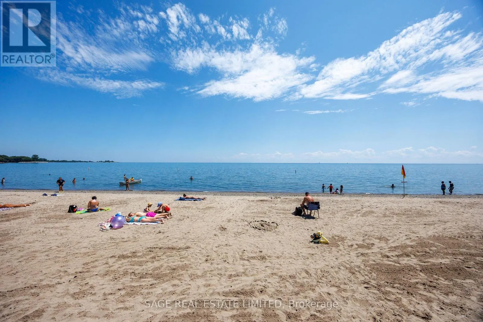 1302 - 3865 LAKE SHORE BOULEVARD W
