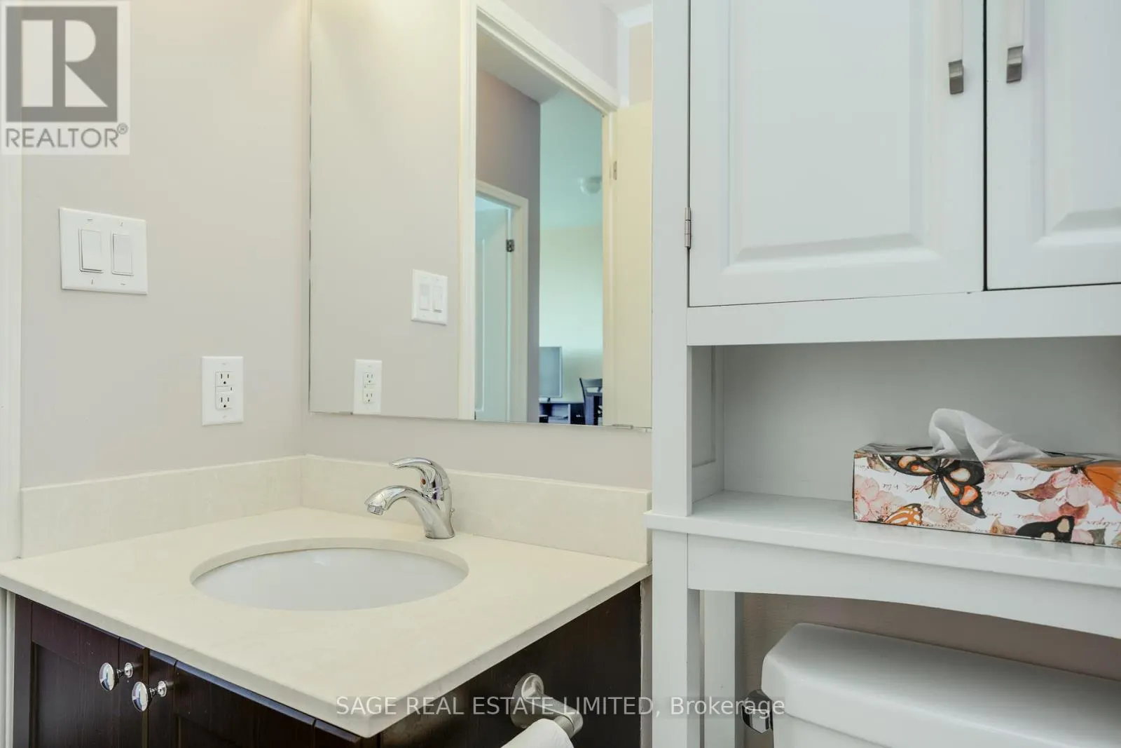 1302 - 3865 LAKE SHORE BOULEVARD W