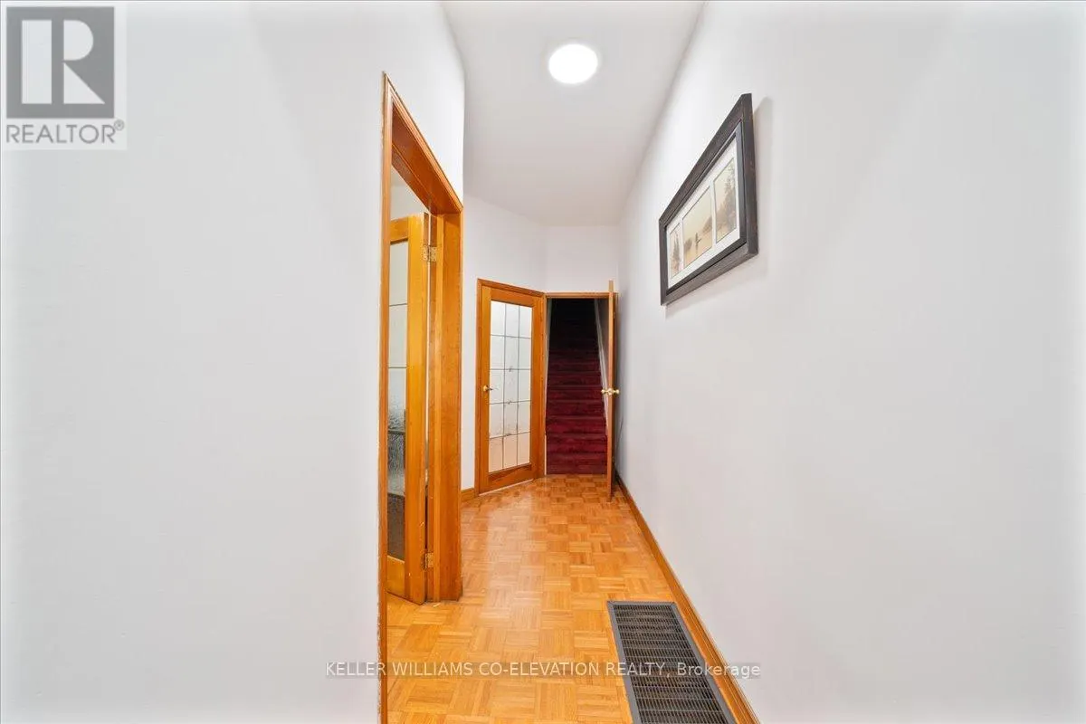 85 EMERSON AVENUE