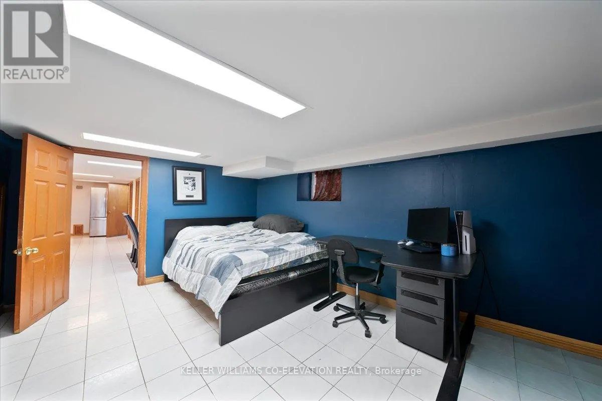 85 EMERSON AVENUE