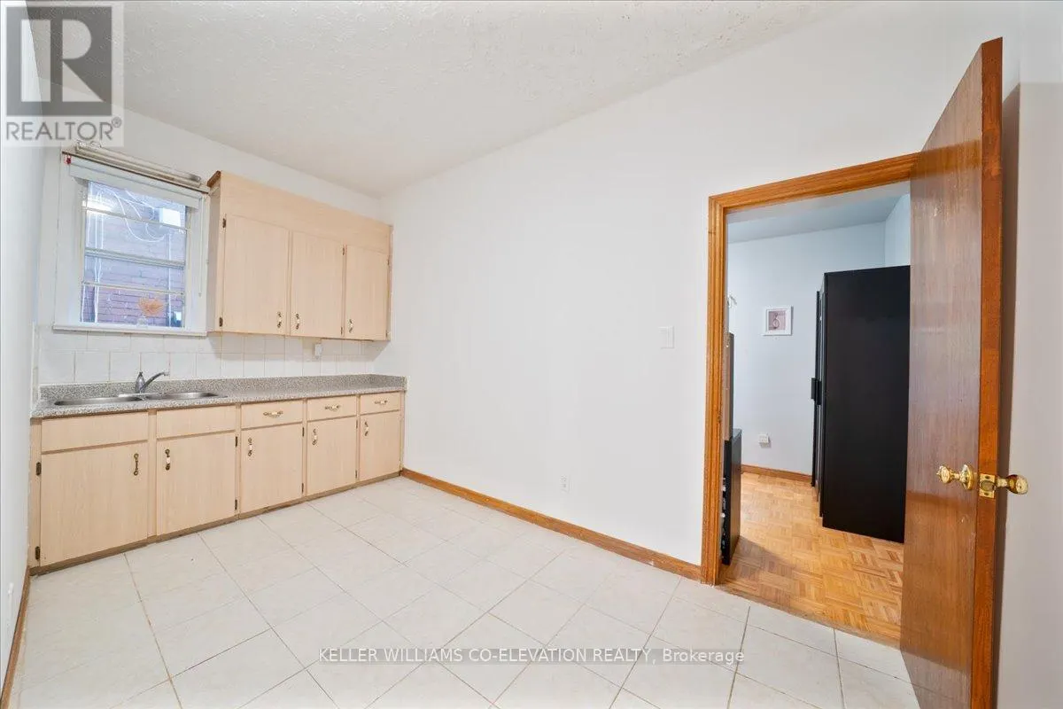 85 EMERSON AVENUE