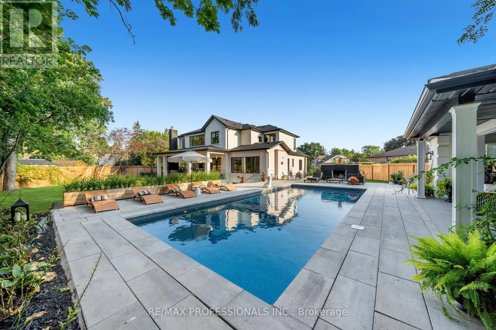 583 WEIR AVENUE