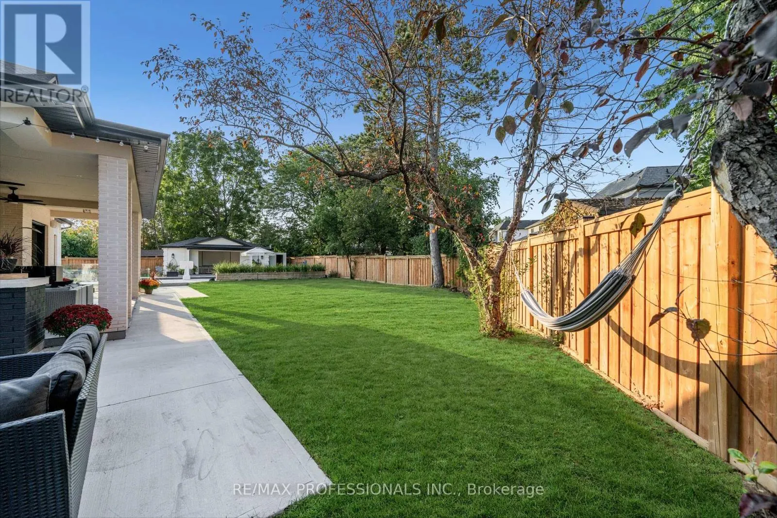 583 WEIR AVENUE