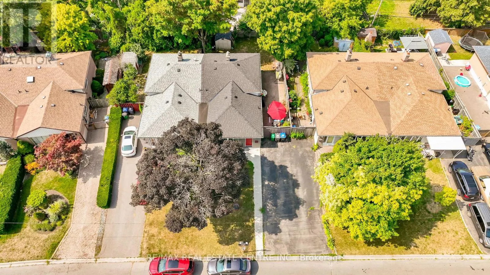 105 ALOMA CRESCENT