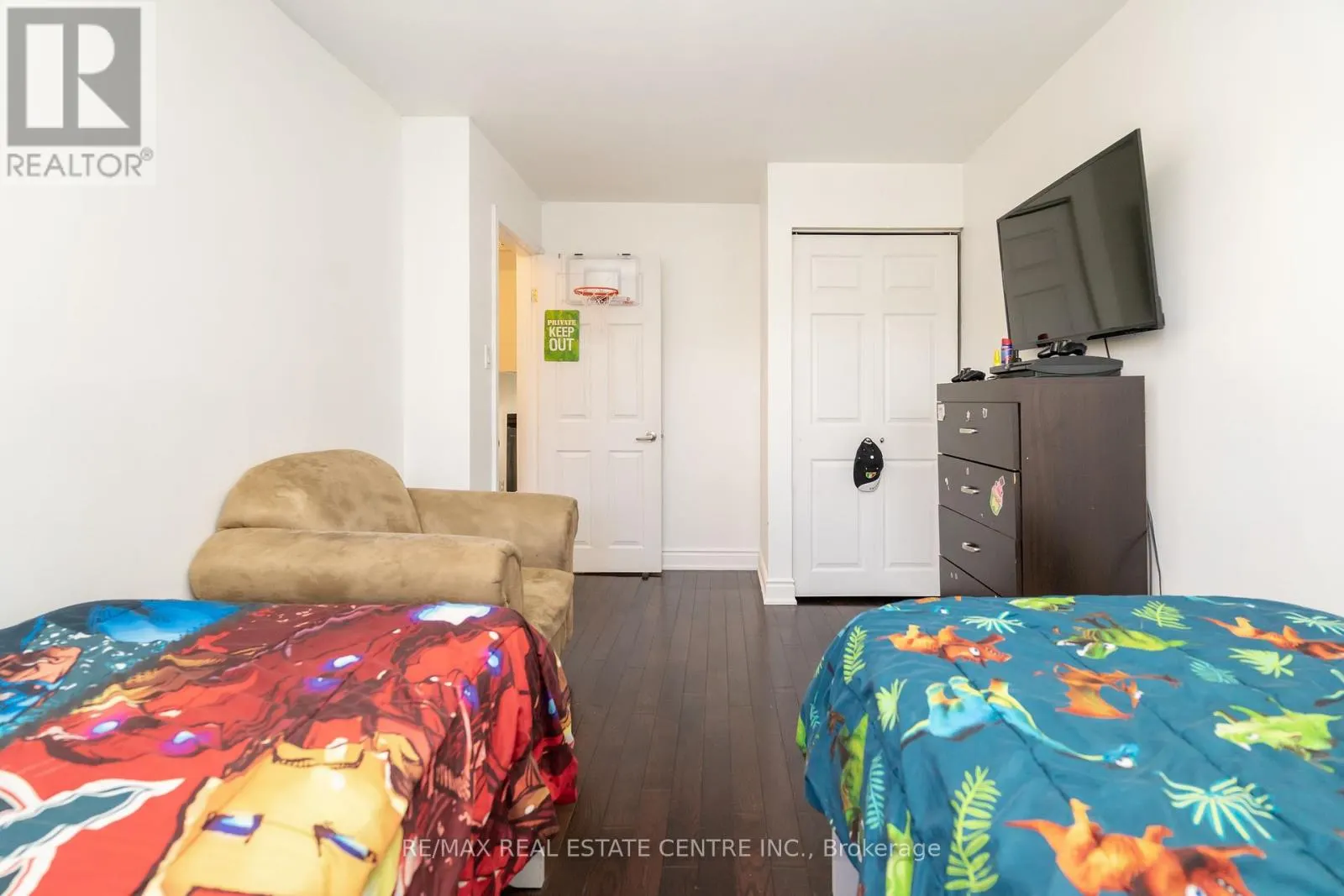 105 ALOMA CRESCENT