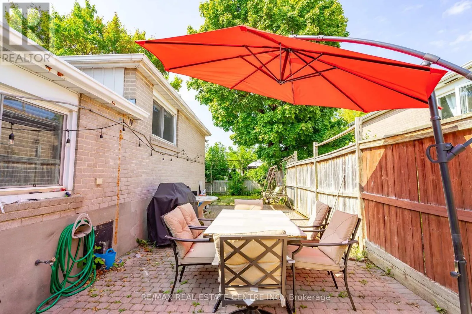 105 ALOMA CRESCENT
