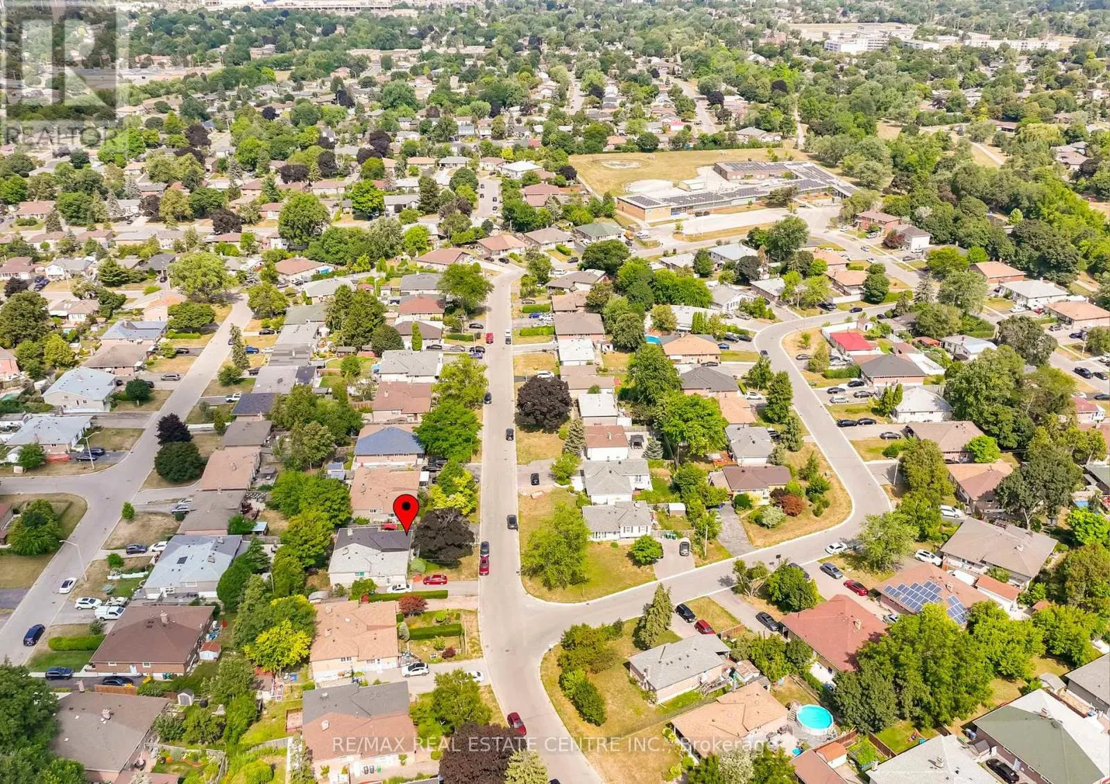 105 ALOMA CRESCENT