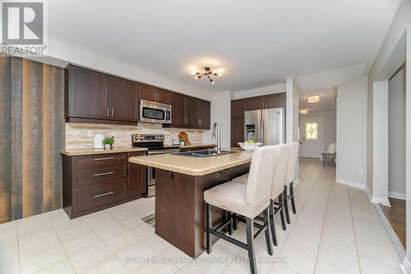 1224 TURNER DRIVE
