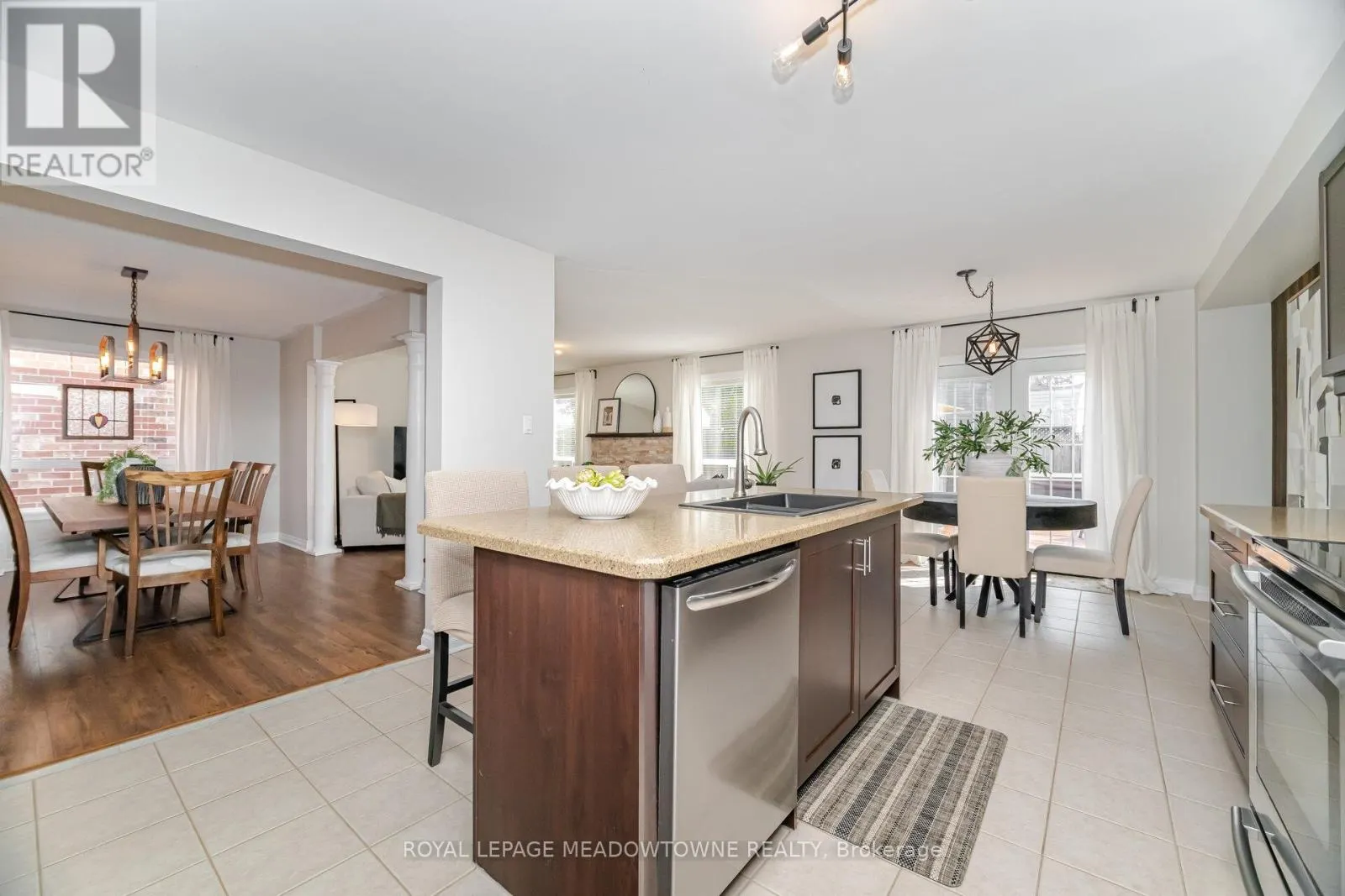 1224 TURNER DRIVE
