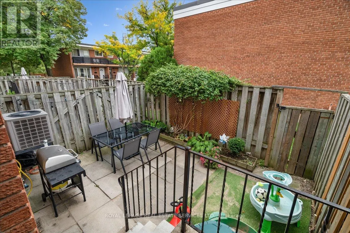 3 - 3011 CENTENNIAL DRIVE