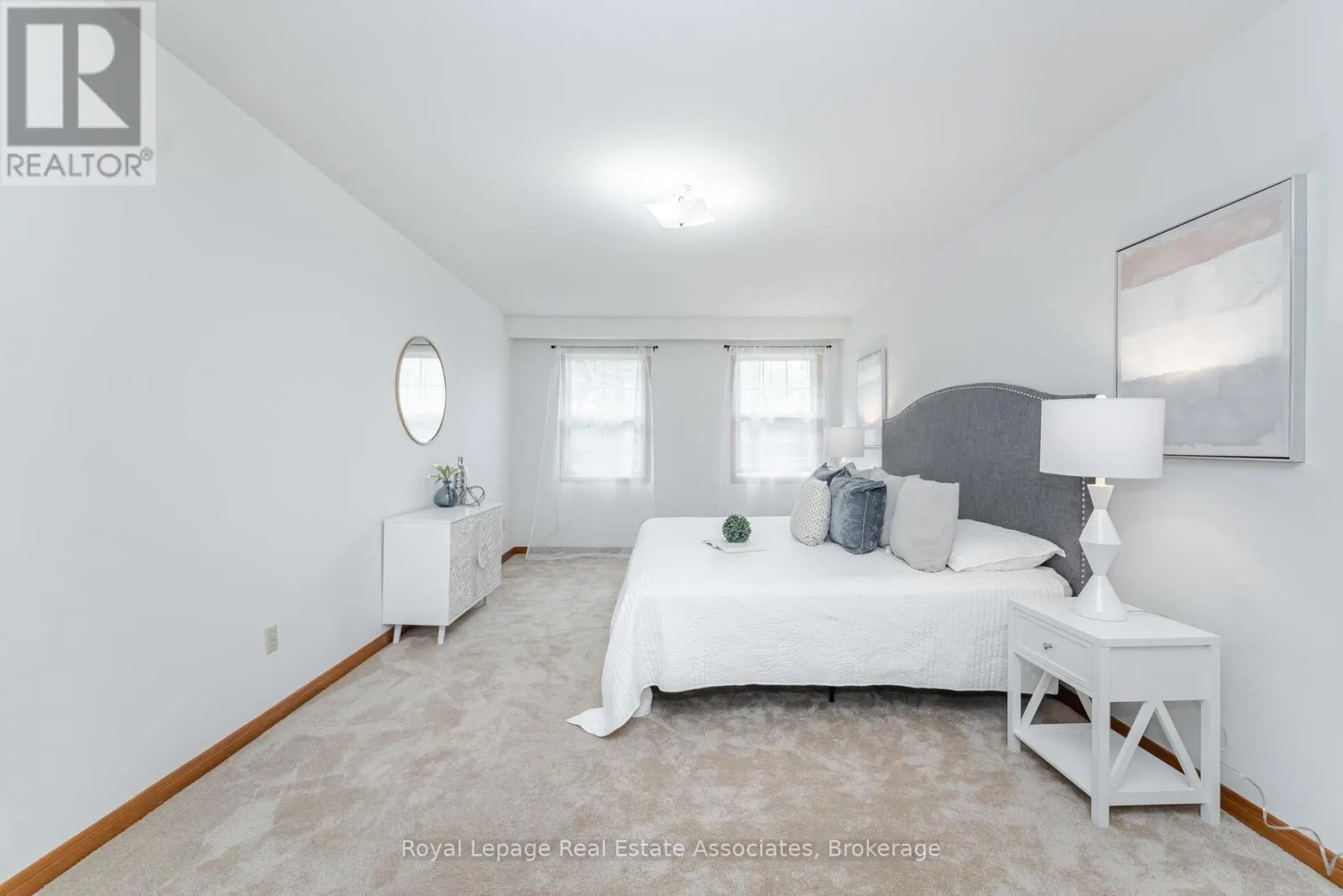 2288 LOG WOOD COURT N