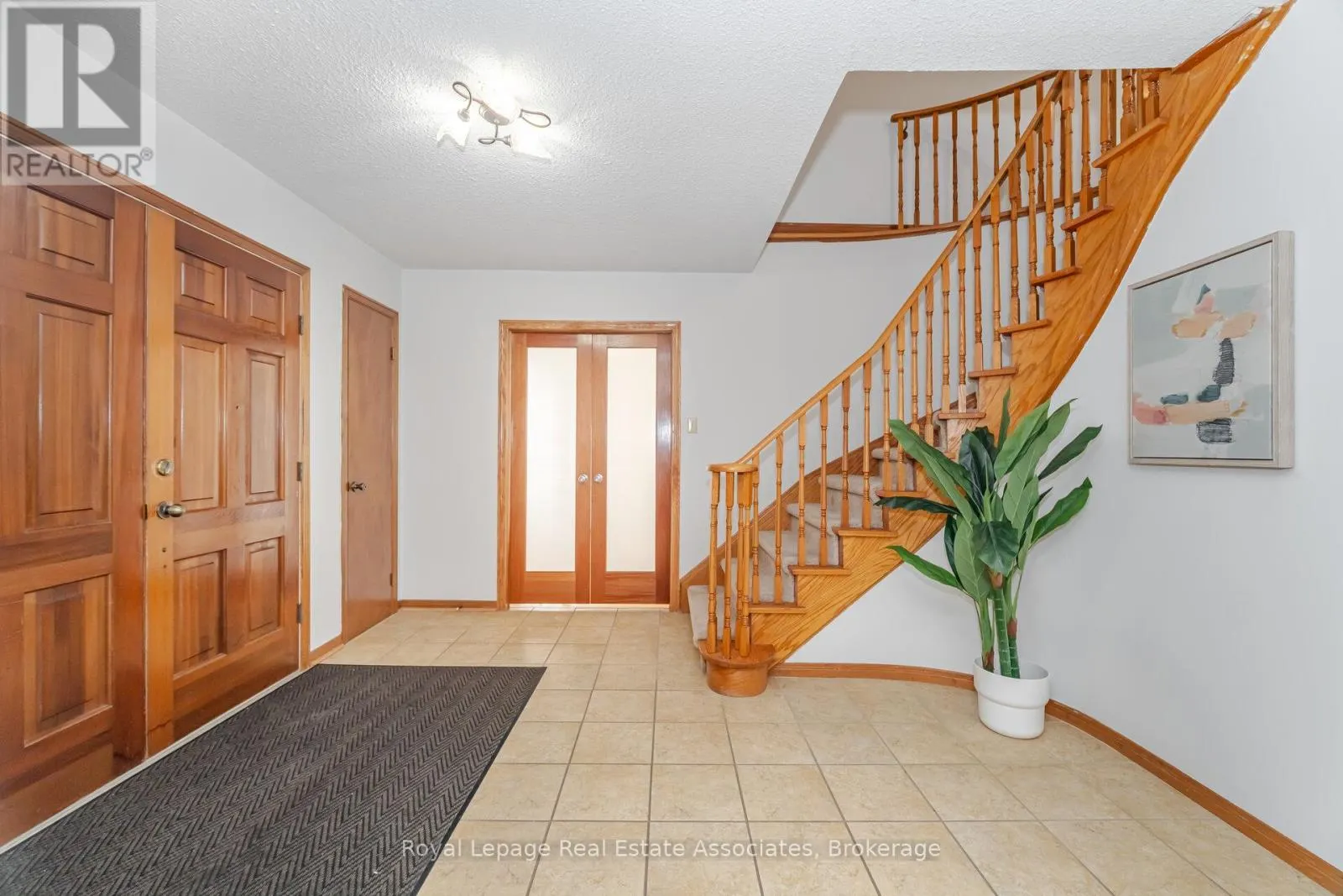 2288 LOG WOOD COURT N