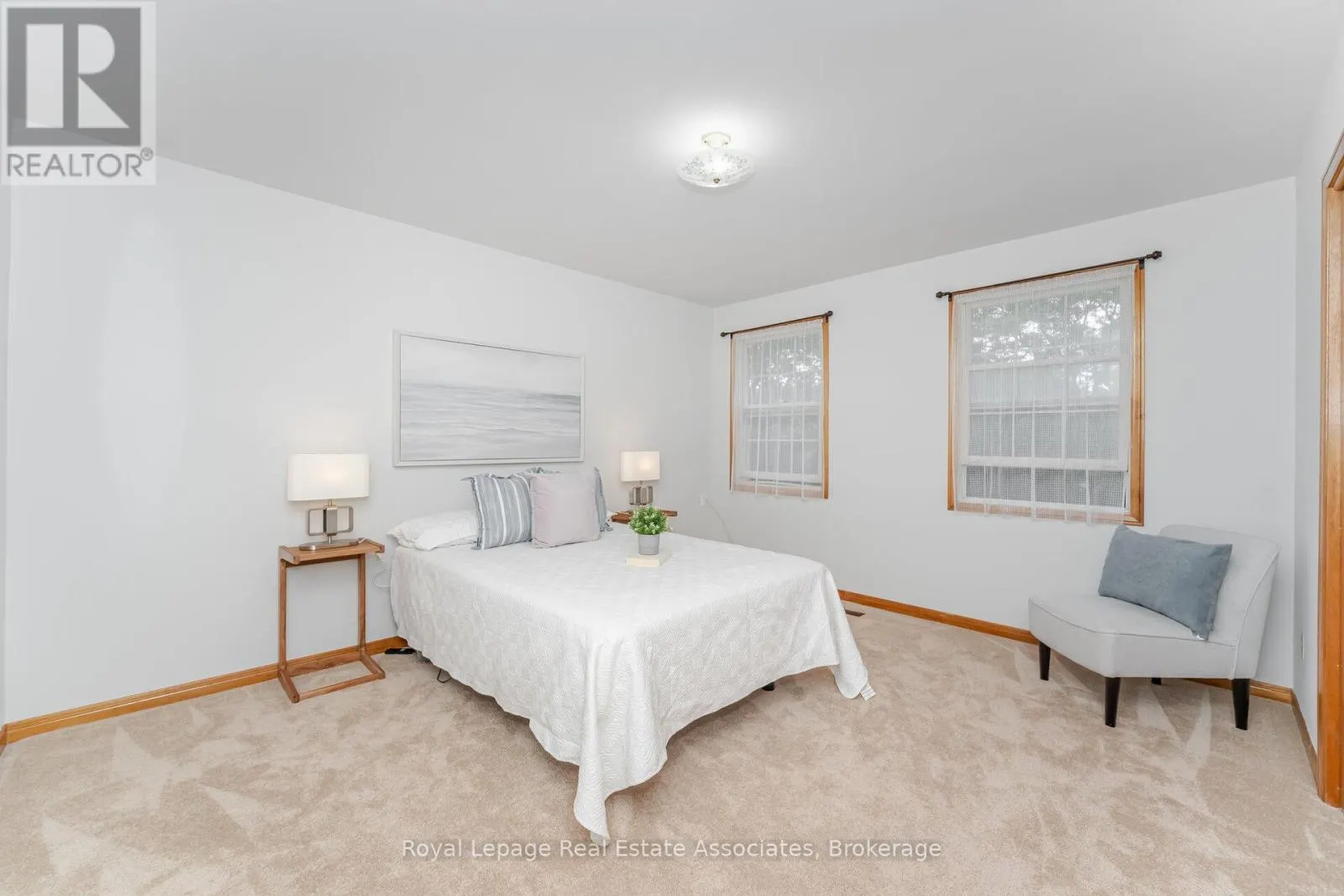 2288 LOG WOOD COURT N