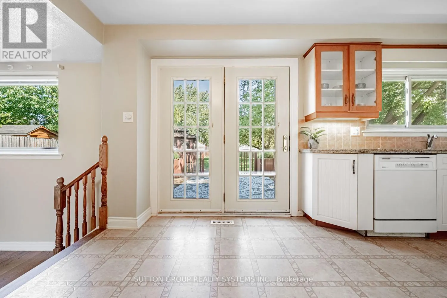 774 BANTING COURT